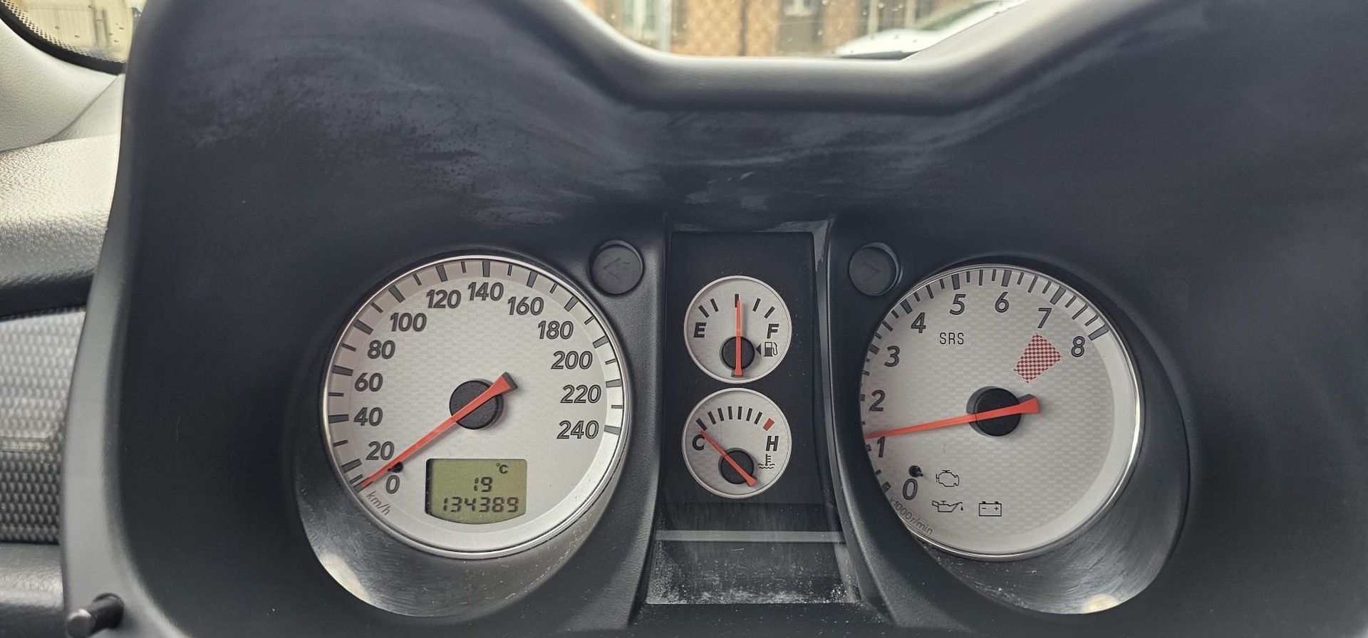 MITSUBISHI Outlander 2.0 16V Turbo-image-12
