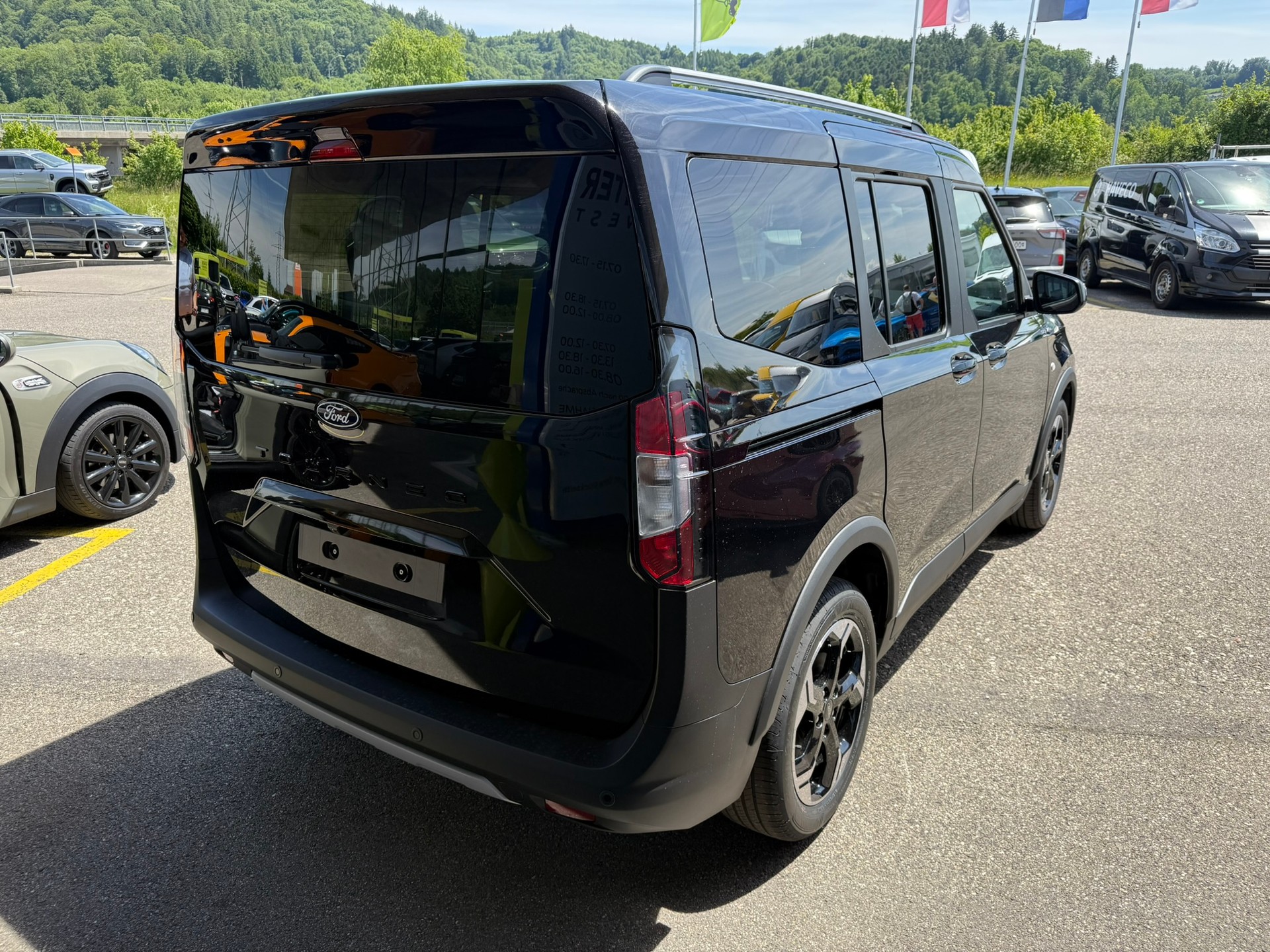 FORD Tourneo Courier 1.0 EcoBoost Active Automat-image-6