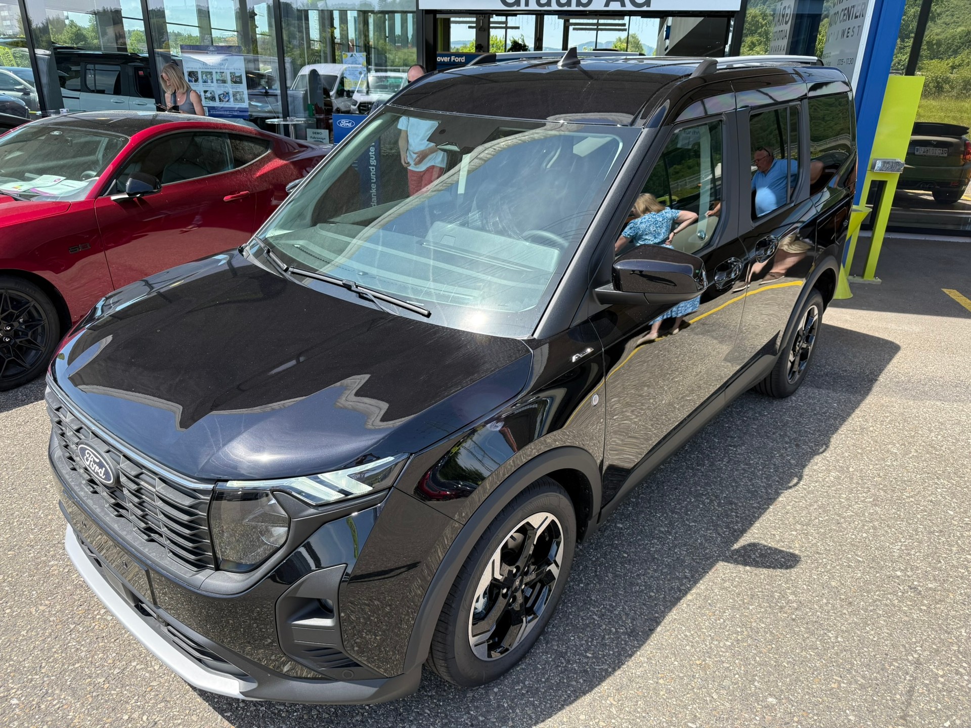 FORD Tourneo Courier 1.0 EcoBoost Active Automat-showroom-element-2