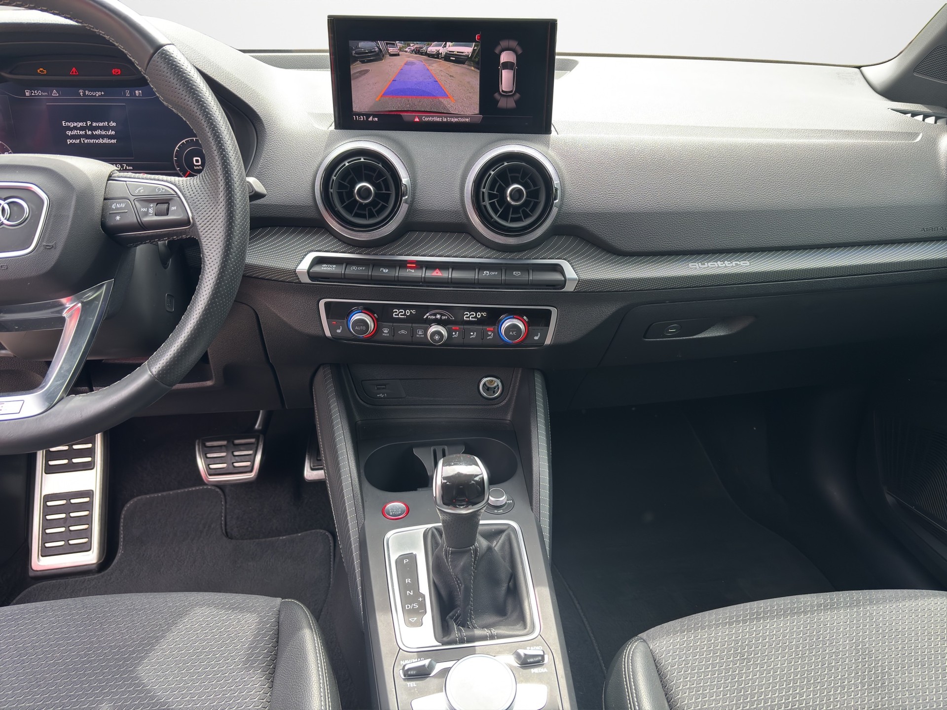 AUDI SQ2 TFSI quattro S-tronic-image-12