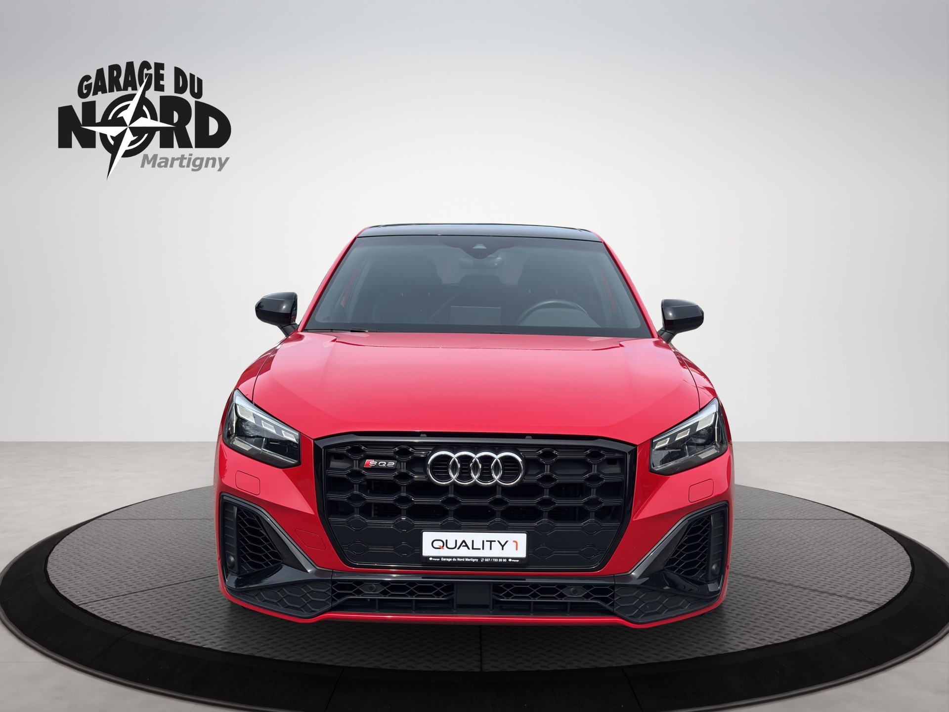 AUDI SQ2 TFSI quattro S-tronic-showroom-element-1