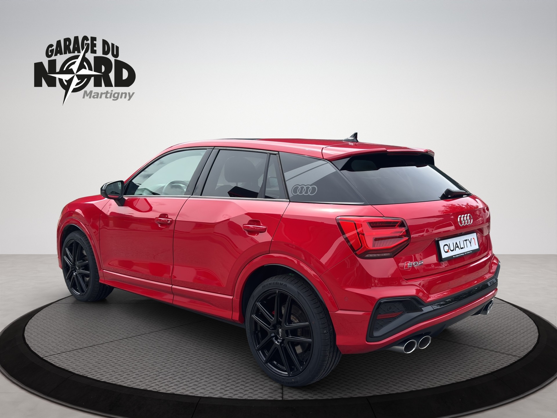AUDI SQ2 TFSI quattro S-tronic-showroom-element-3