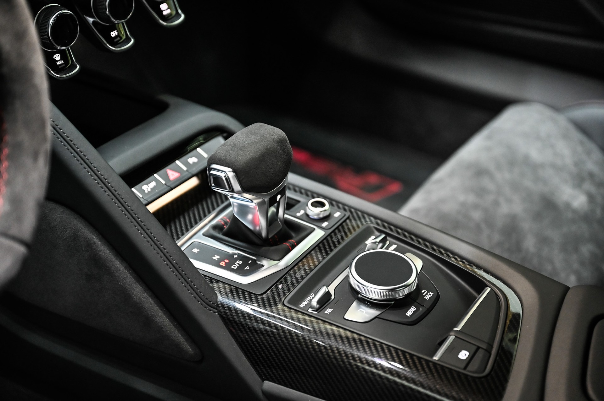 AUDI R8 Coupé GT RWD S-Tronic Limitierte Edition 333-image-28