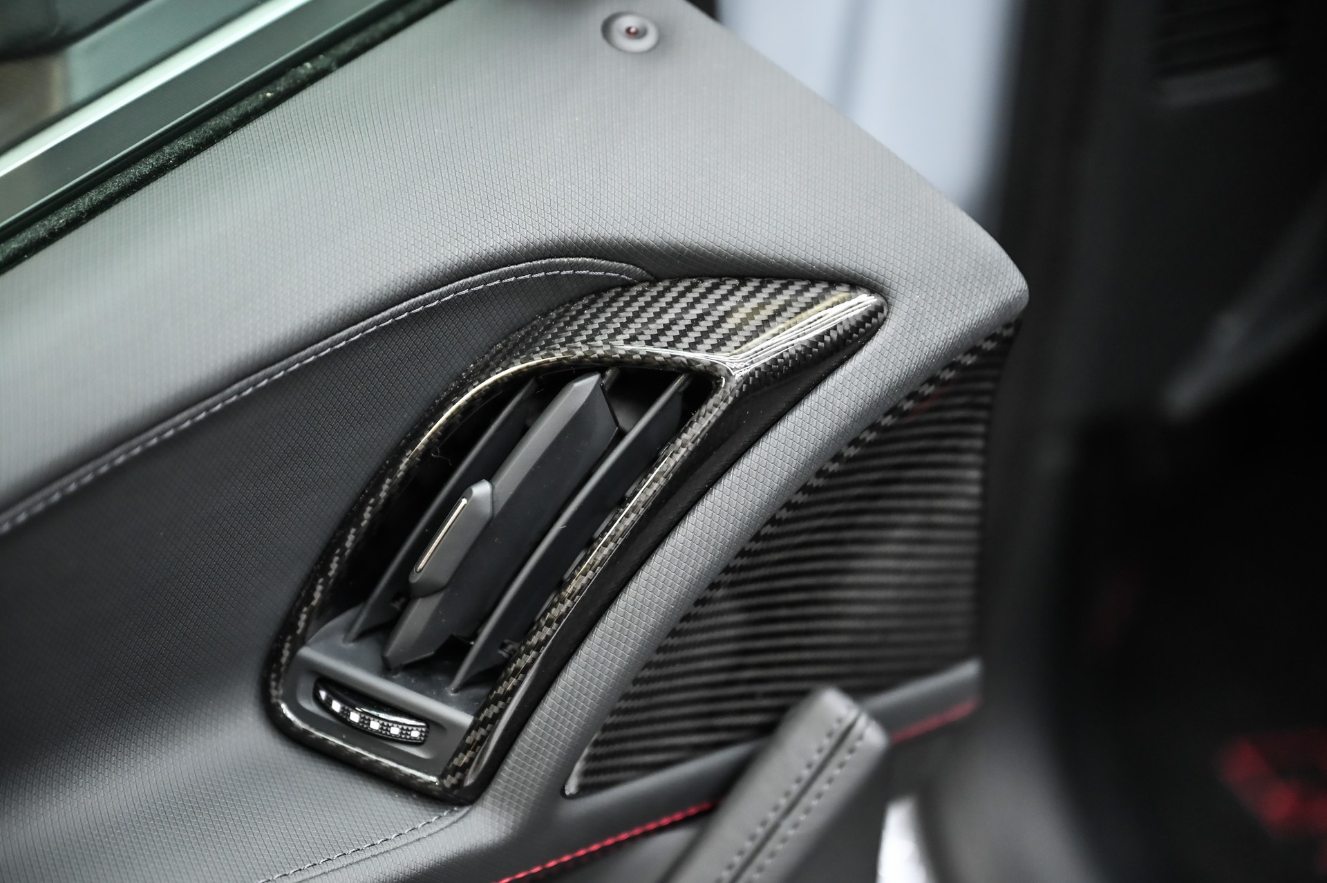 AUDI R8 Coupé GT RWD S-Tronic Limitierte Edition 333-image-38