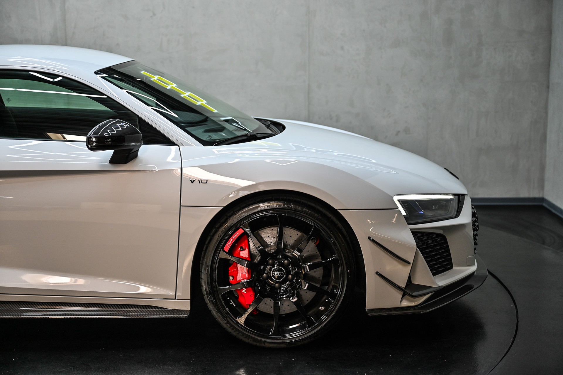 AUDI R8 Coupé GT RWD S-Tronic Limitierte Edition 333-image-12