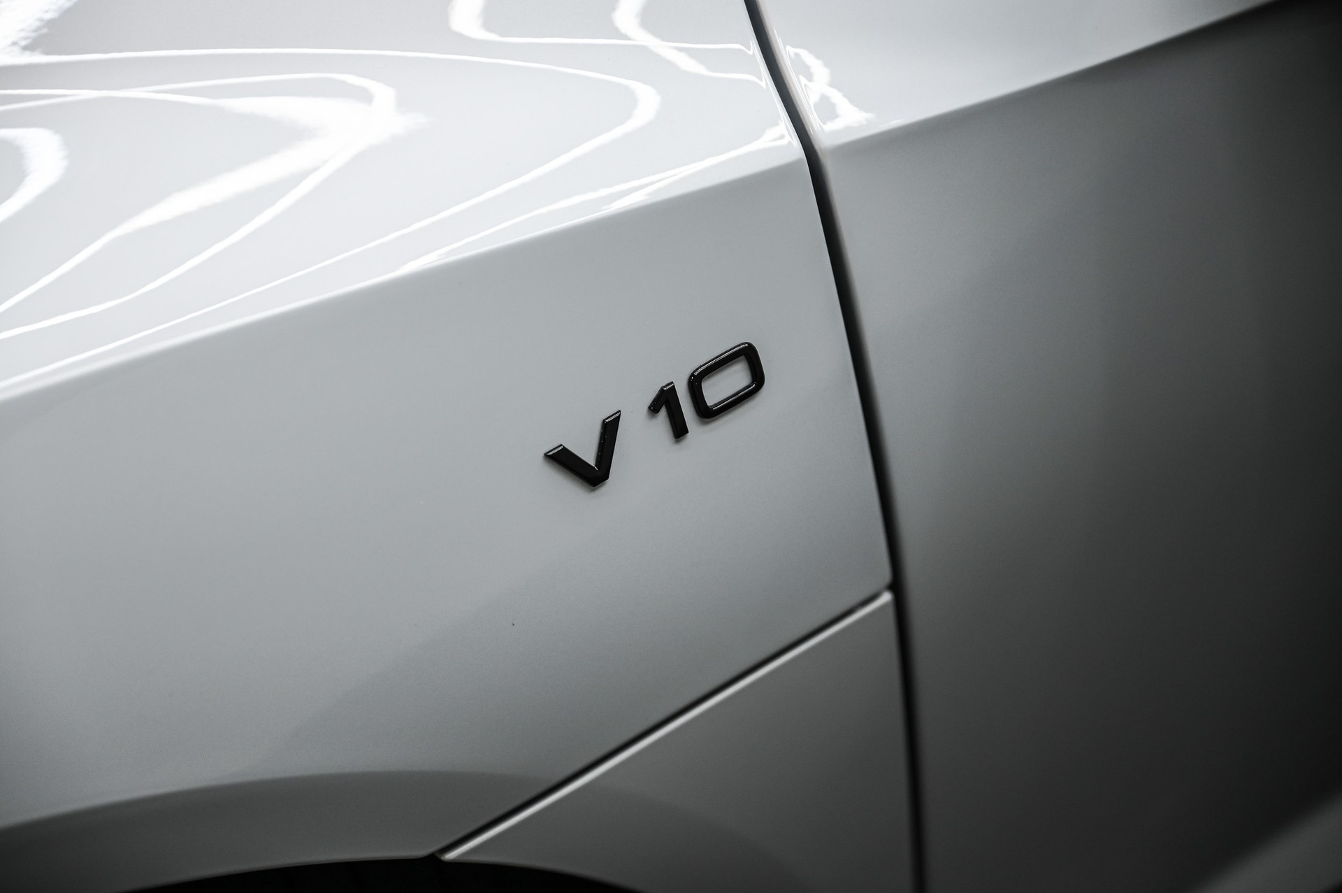 AUDI R8 Coupé GT RWD S-Tronic Limitierte Edition 333-image-19