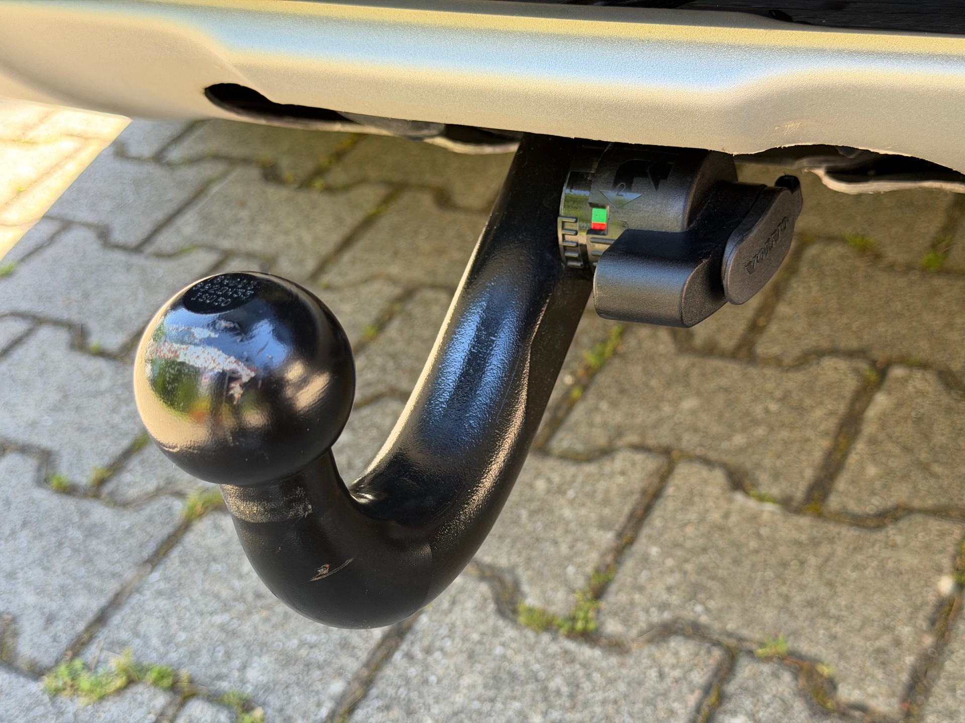 VOLVO XC60 D4 AWD Momentum Geartronic-image-10