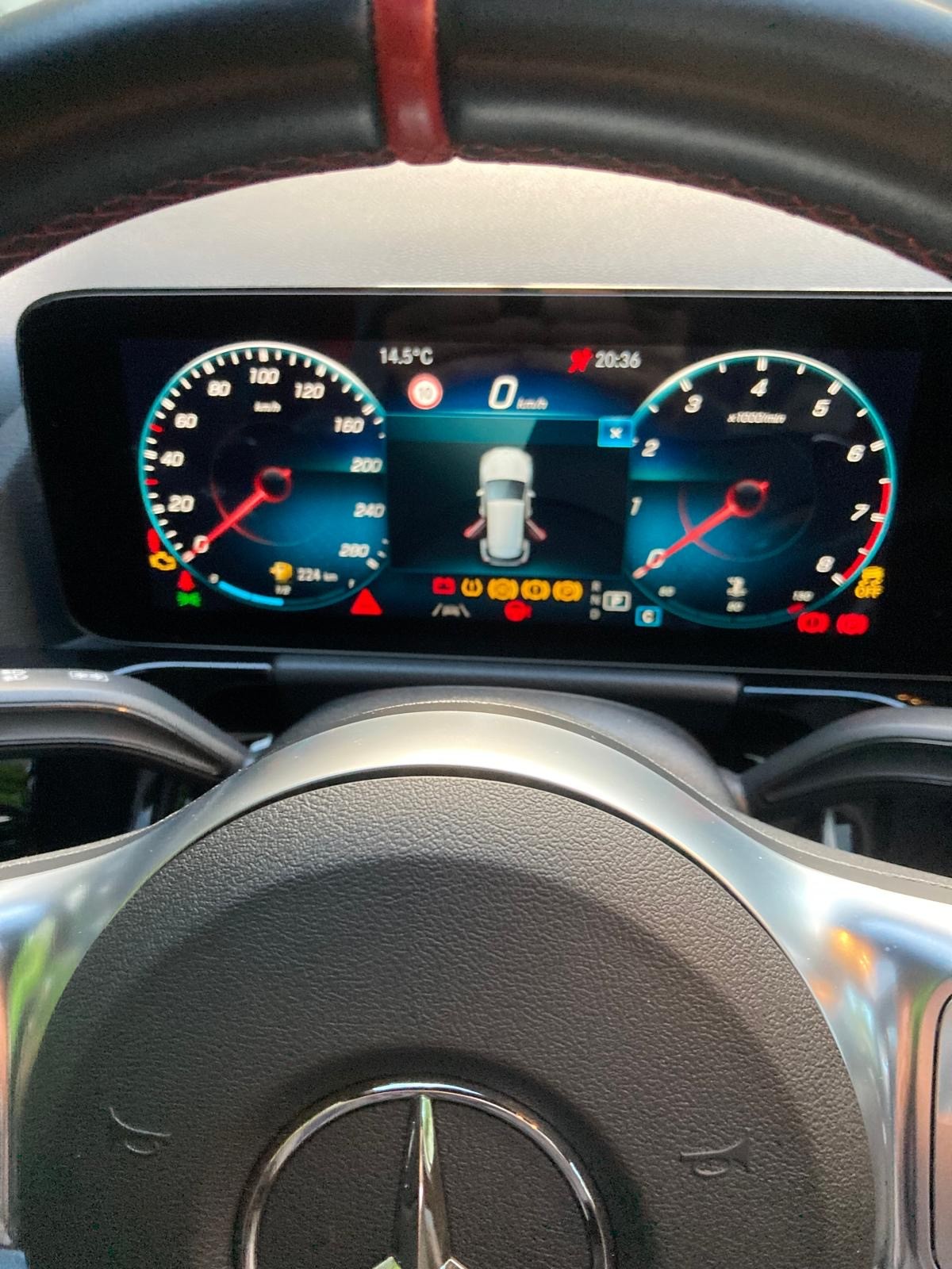 MERCEDES-BENZ GLA 35 AMG 4Matic 8G-Speedshift DCT-image-10