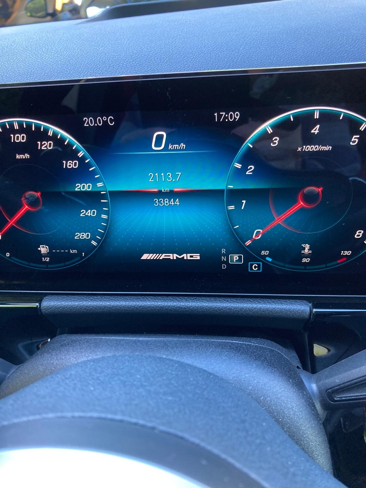 MERCEDES-BENZ GLA 35 AMG 4Matic 8G-Speedshift DCT-image-18
