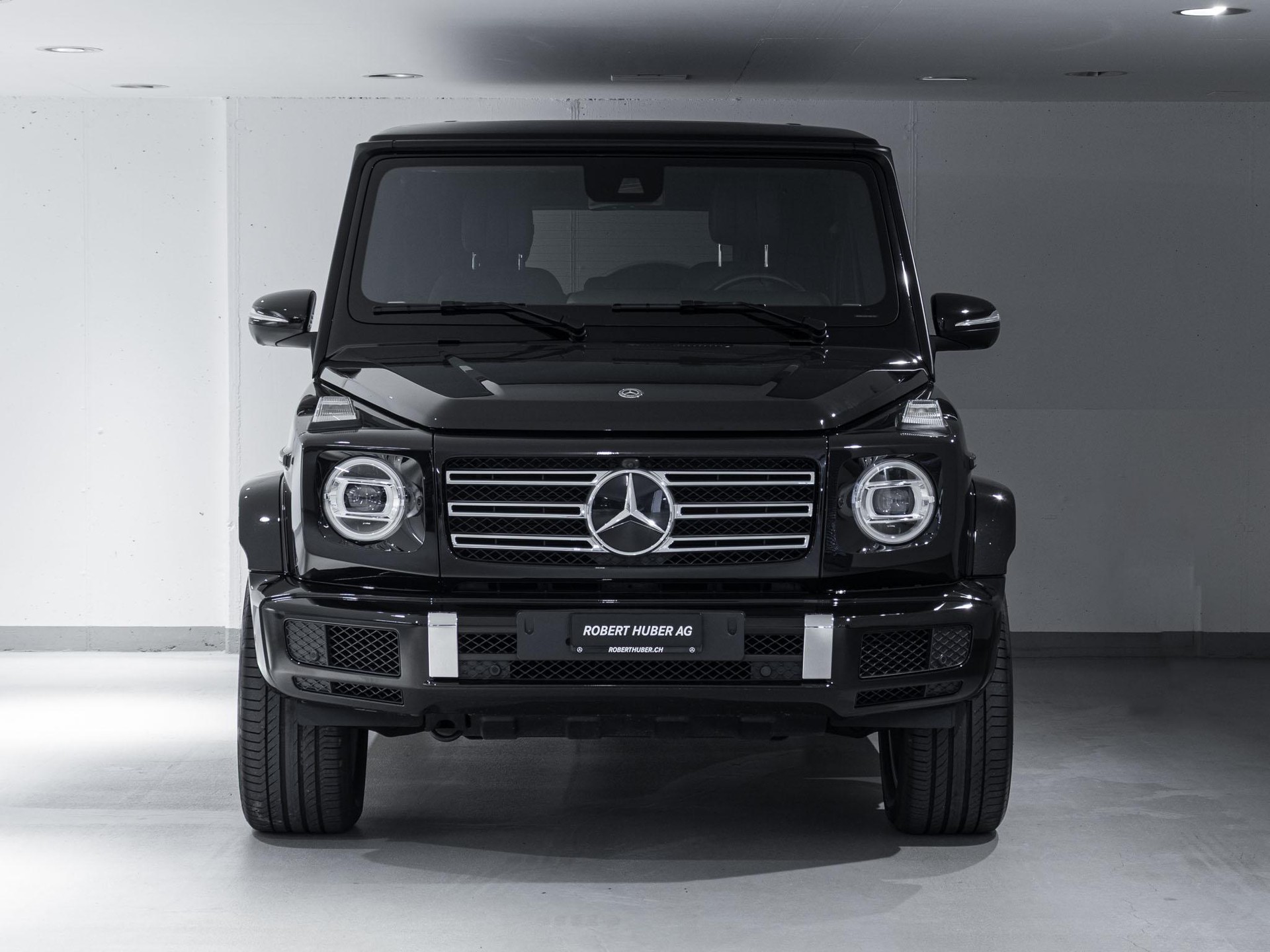 MERCEDES-BENZ G 500-image-2