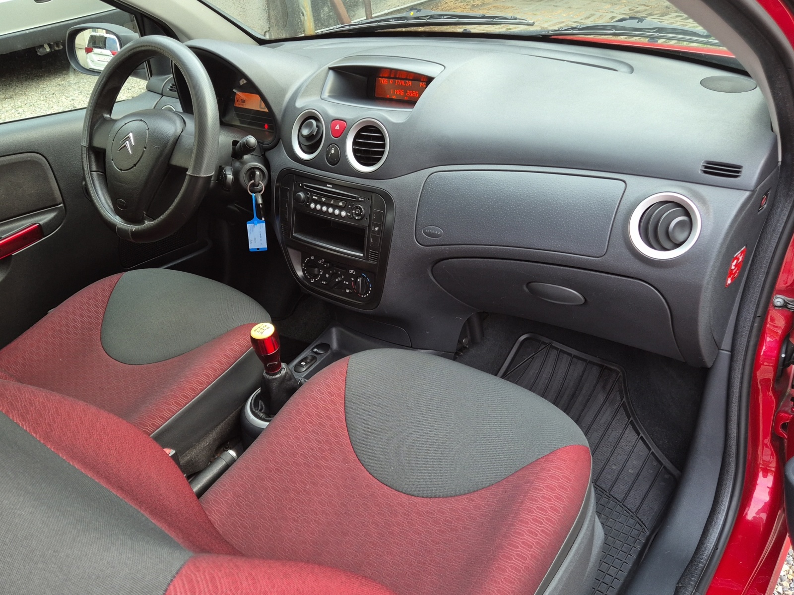 CITROEN C2 1.1i Furio-image-13