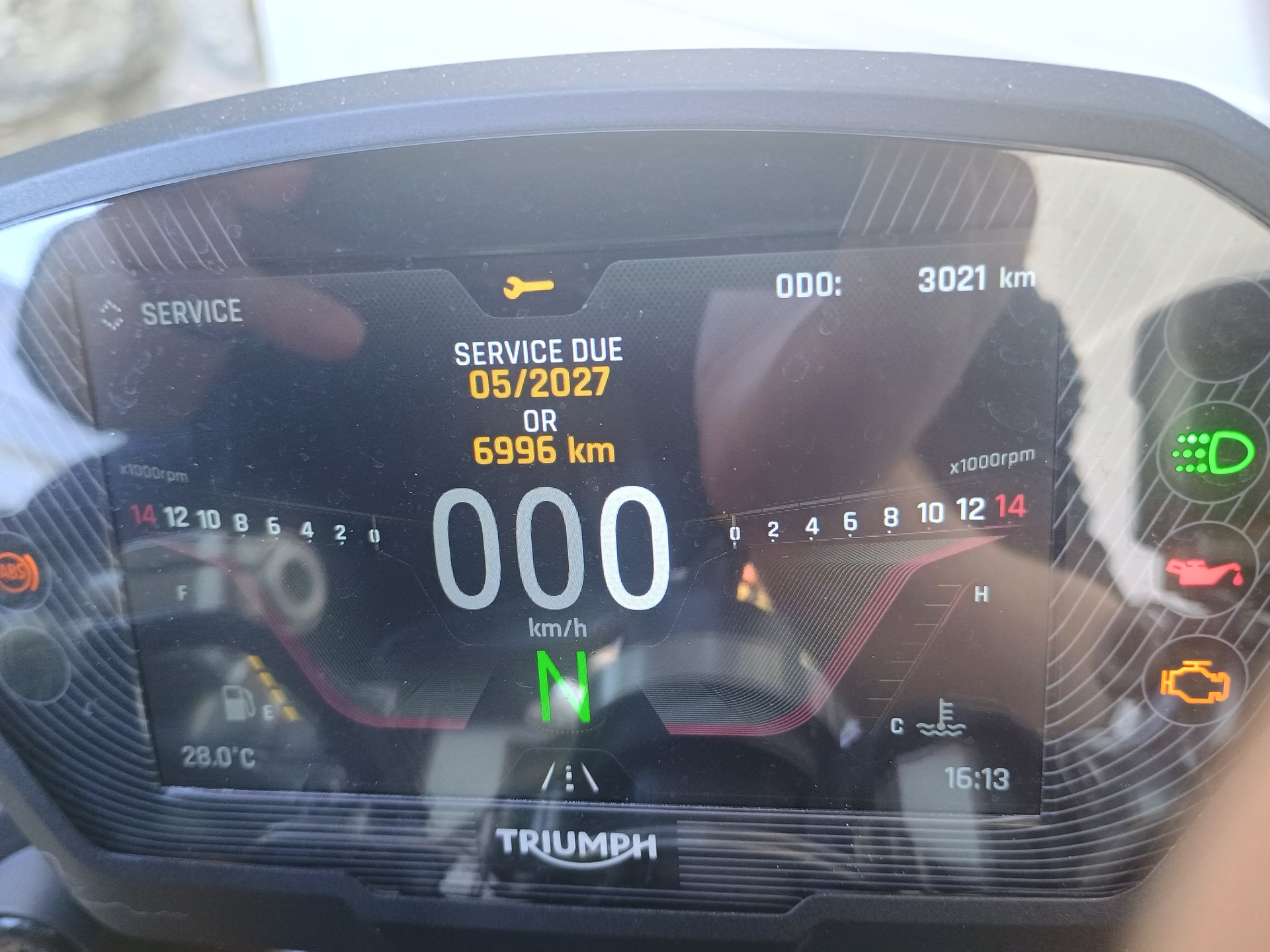 TRIUMPH Street Triple Moto2 edition (#010)-image-10