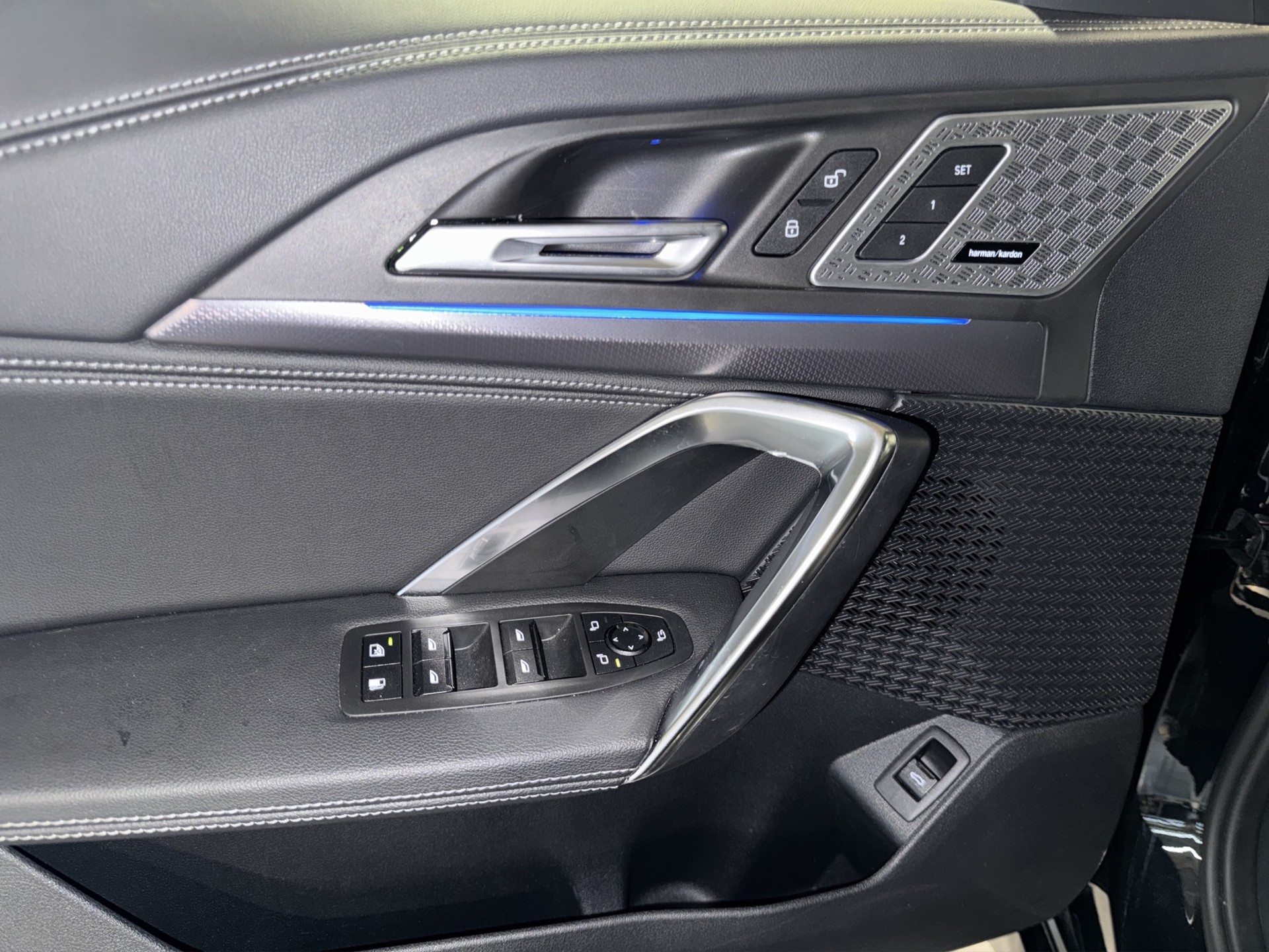 BMW X1 30e xDrive M Sport-image-12