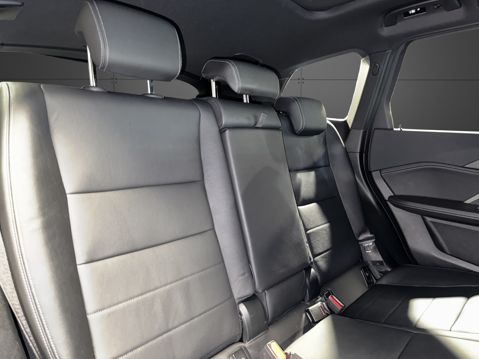 BMW X1 30e xDrive M Sport-image-17