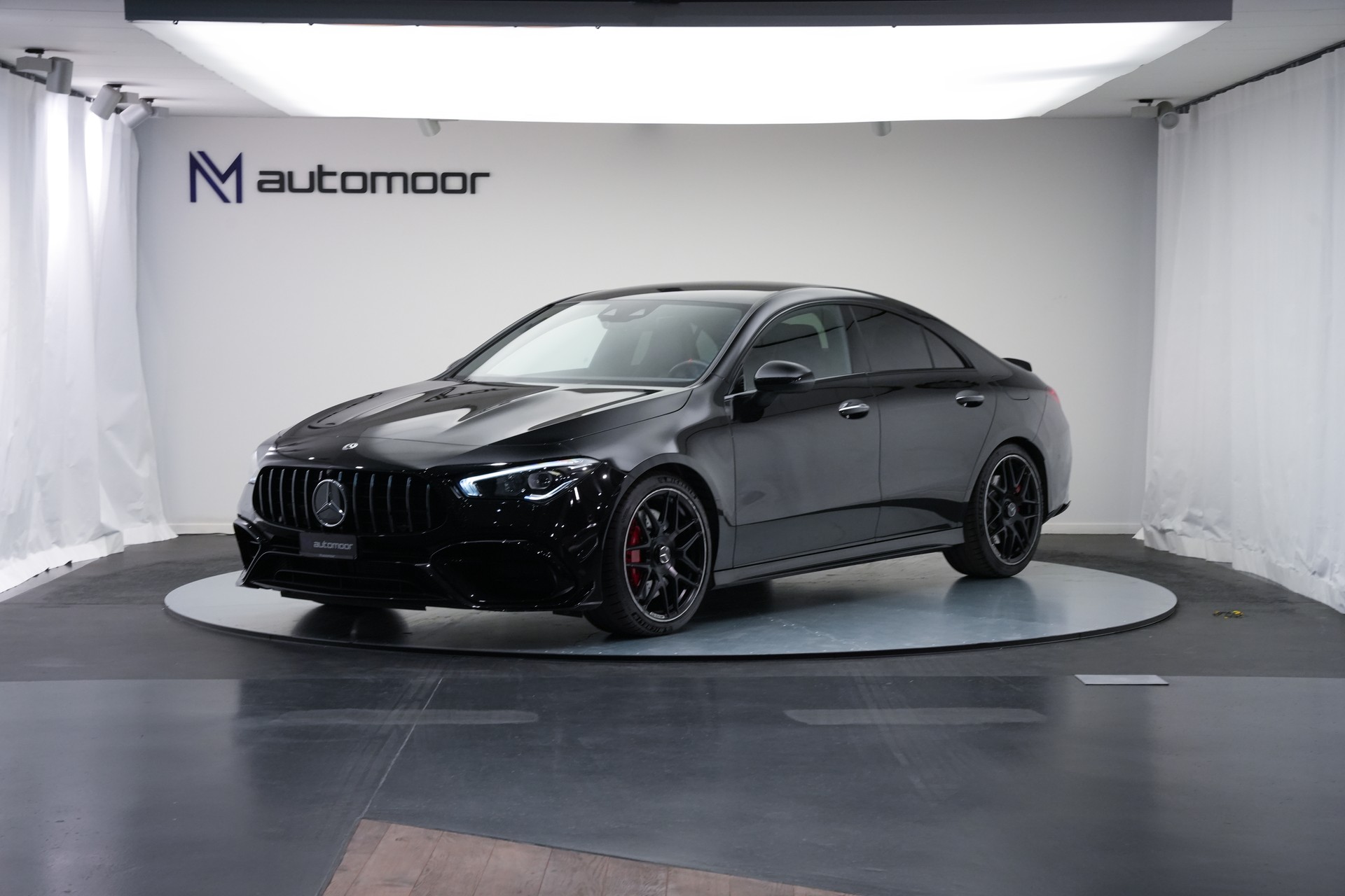MERCEDES-BENZ CLA 45 S AMG 4Matic+ 8G-DCT *CH-Fahrzeug* *Aero Paket* *Schalensitze*
