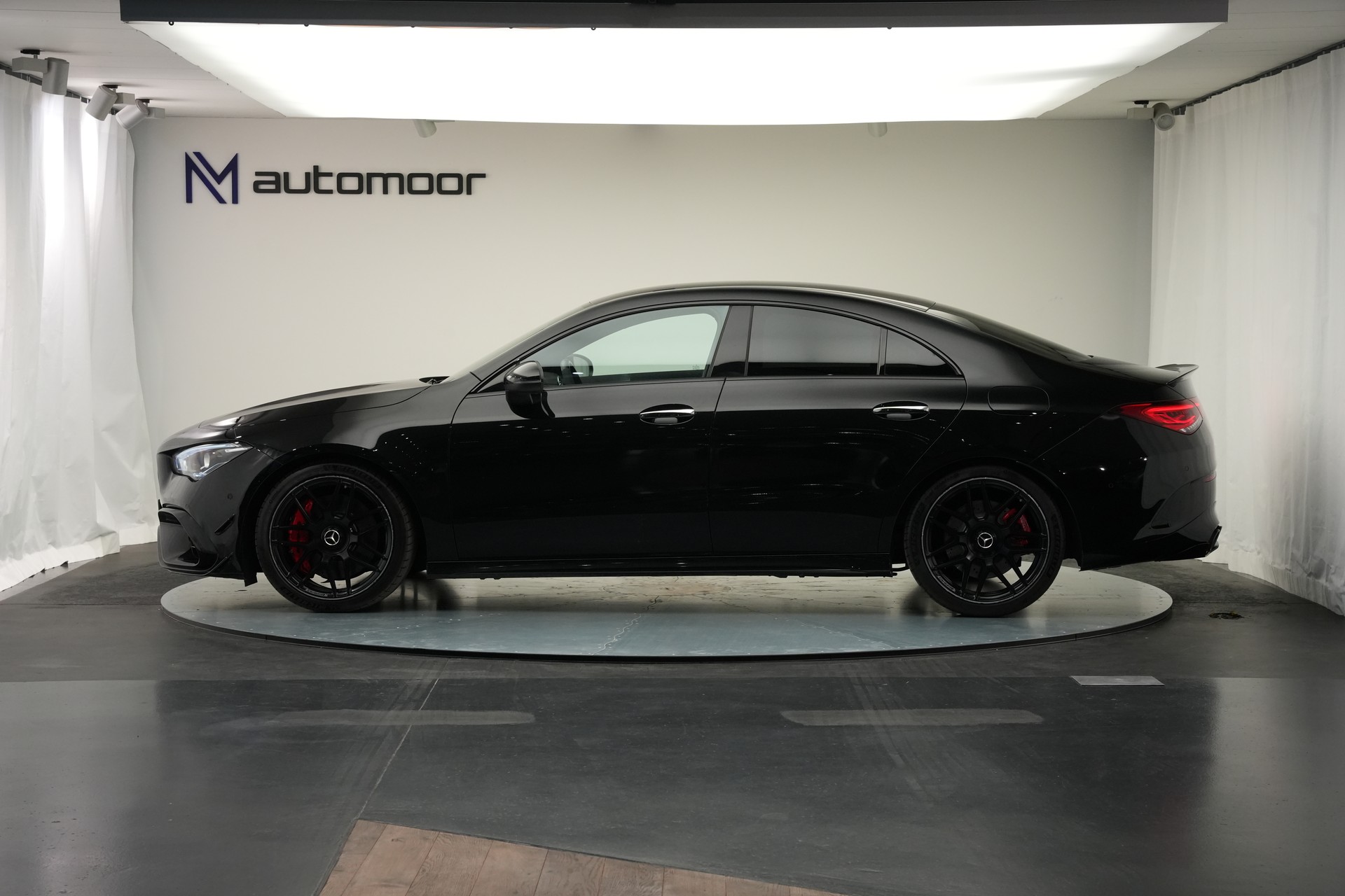 MERCEDES-BENZ CLA 45 S AMG 4Matic+ 8G-DCT *CH-Fahrzeug* *Aero Paket* *Schalensitze*-image-7