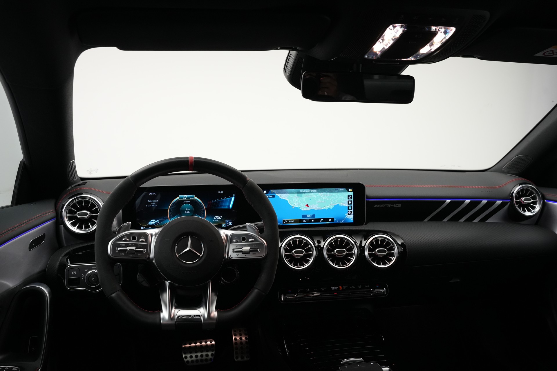 MERCEDES-BENZ CLA 45 S AMG 4Matic+ 8G-DCT *CH-Fahrzeug* *Aero Paket* *Schalensitze*-image-35