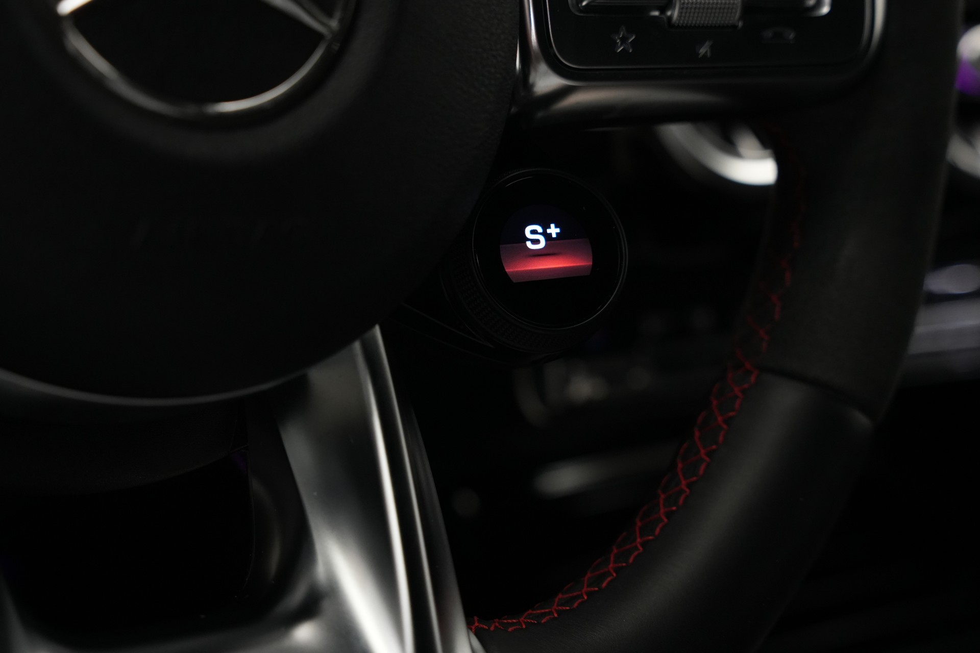MERCEDES-BENZ CLA 45 S AMG 4Matic+ 8G-DCT *CH-Fahrzeug* *Aero Paket* *Schalensitze*-image-34