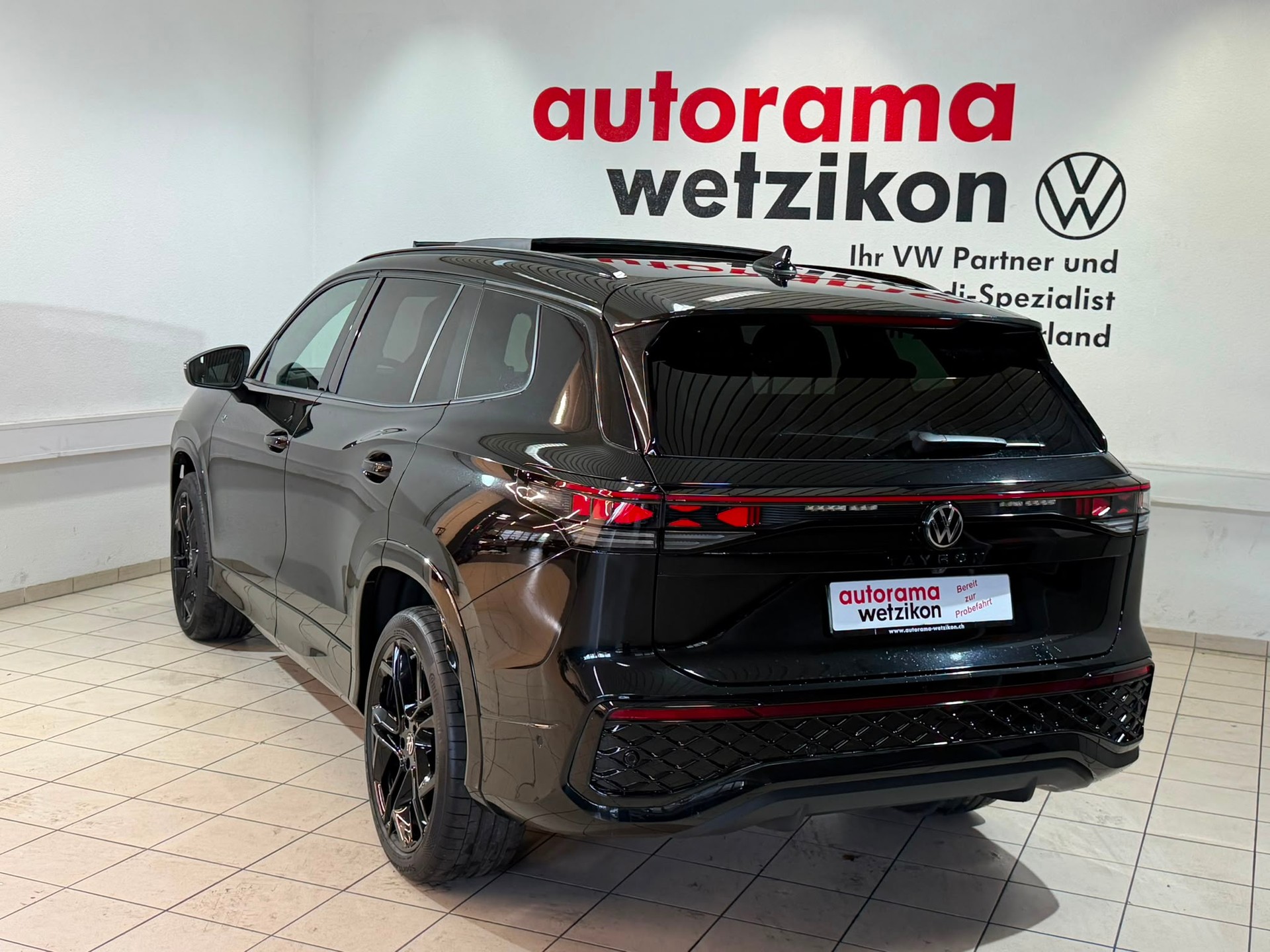 VW Tayron 2.0 TSI R-Line DSG 4Motion-showroom-element-3
