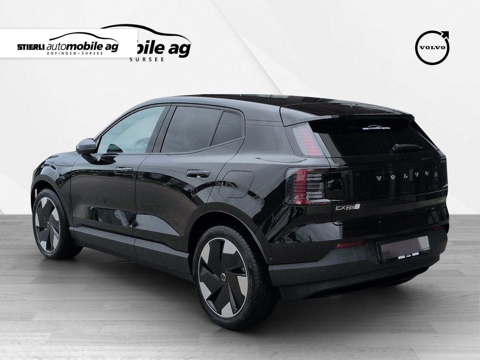 VOLVO EX 30 E60 Twin Ultra Performance AWD-image-6