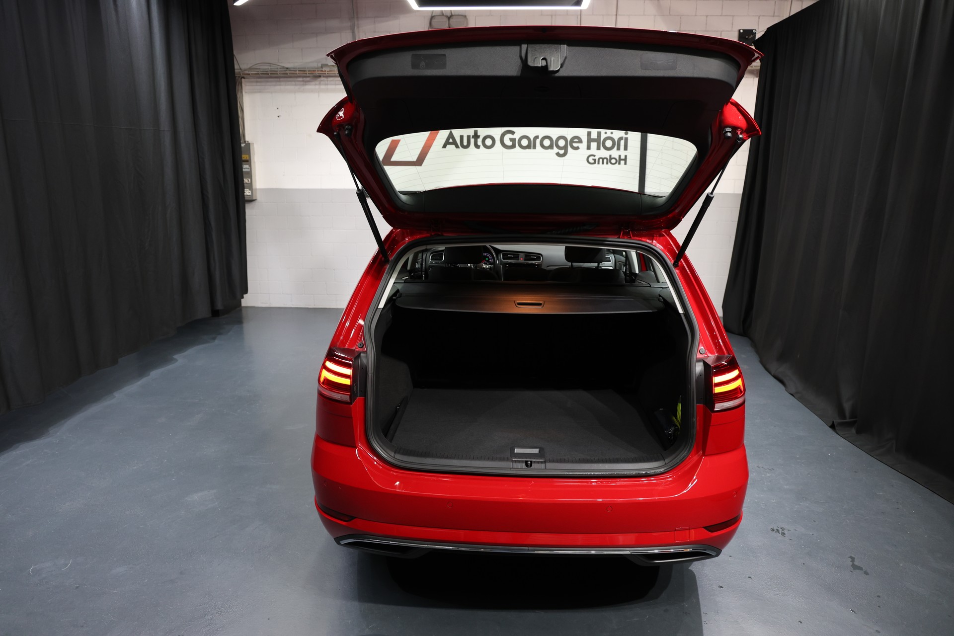 VW Golf 7 VII Variant 2.0 TDI Comfortline DSG-image-17