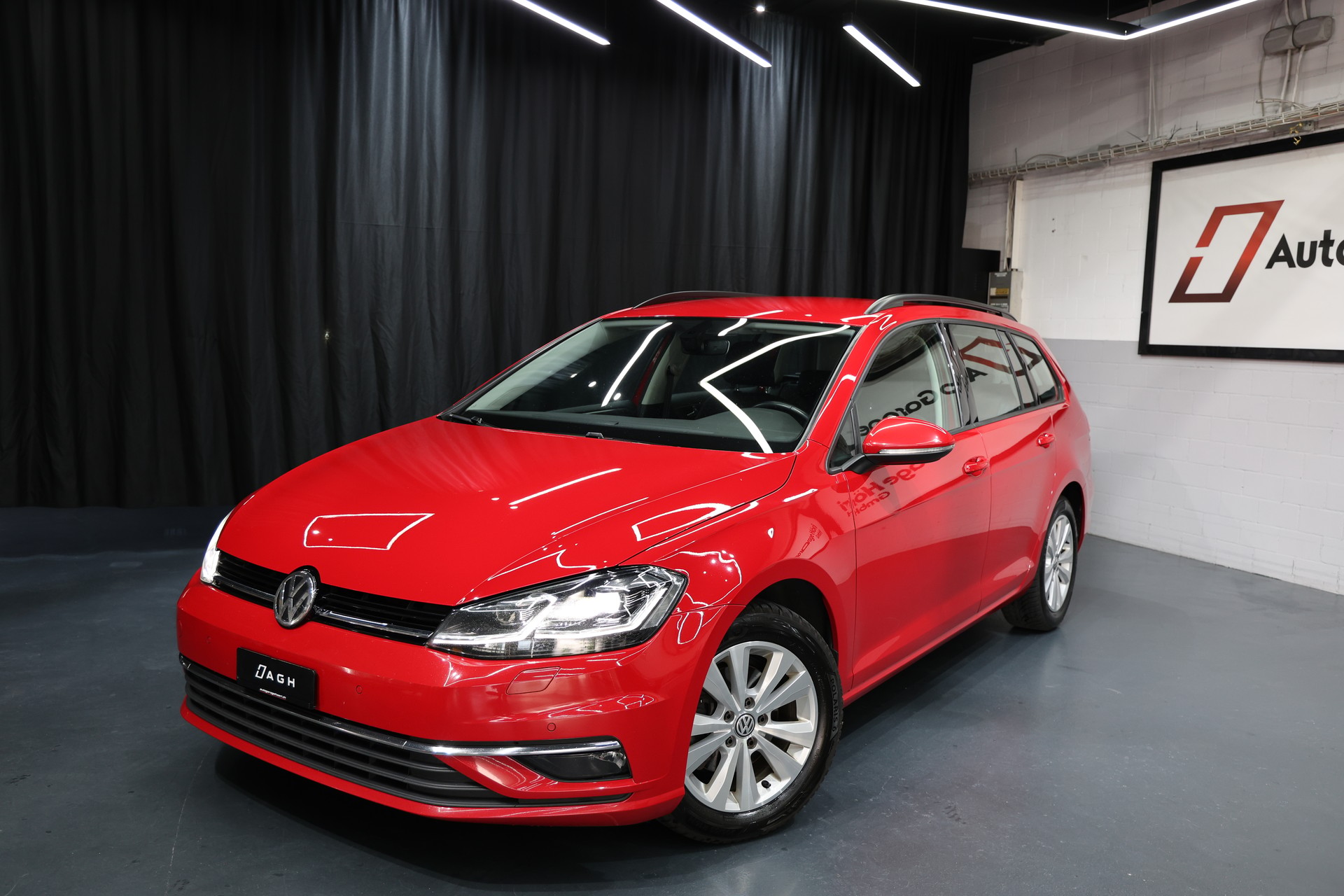 VW Golf 7 VII Variant 2.0 TDI Comfortline DSG-image-9