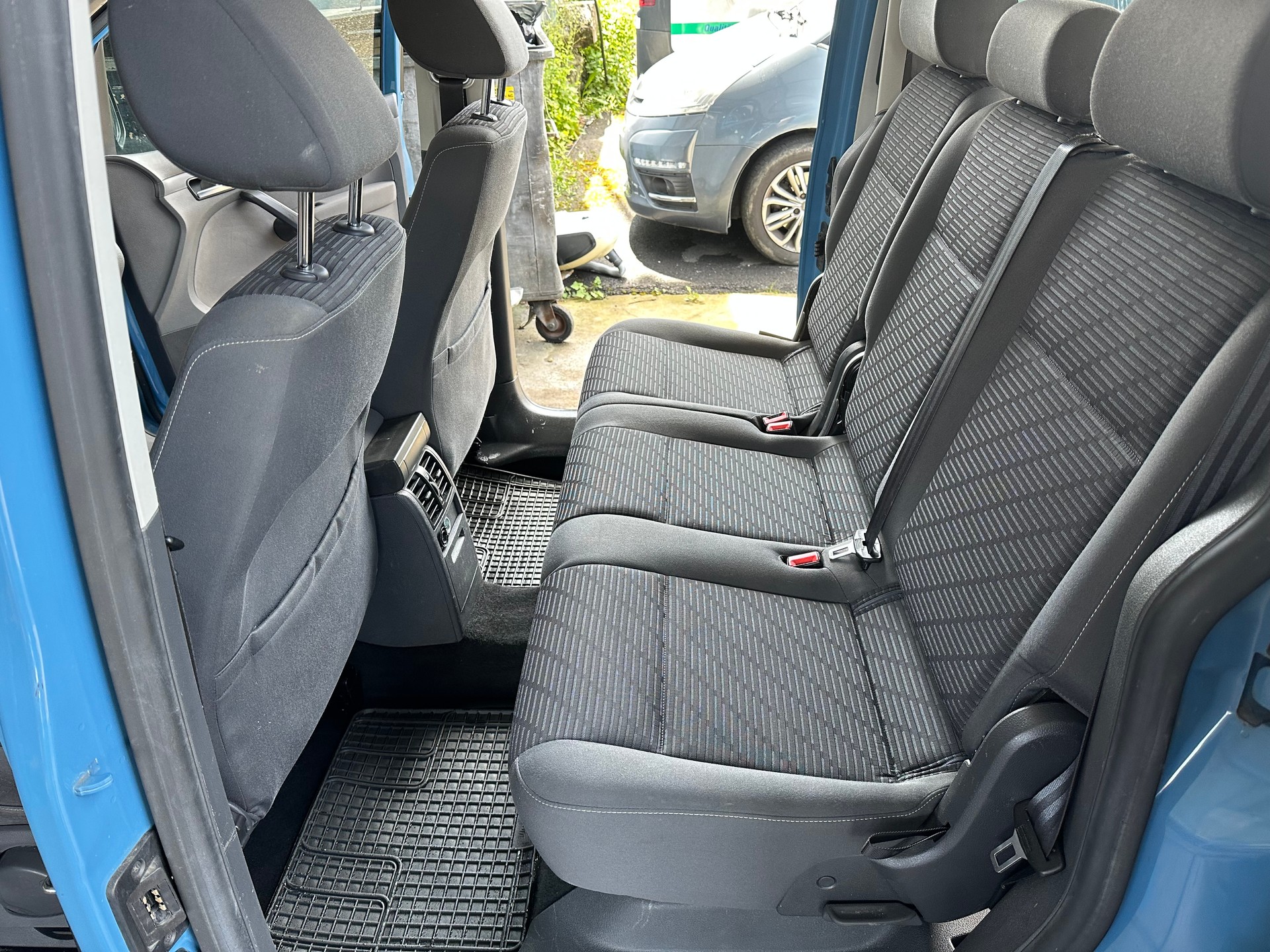 VW Caddy 1.6 TDI CR Comfortline DSG-image-6