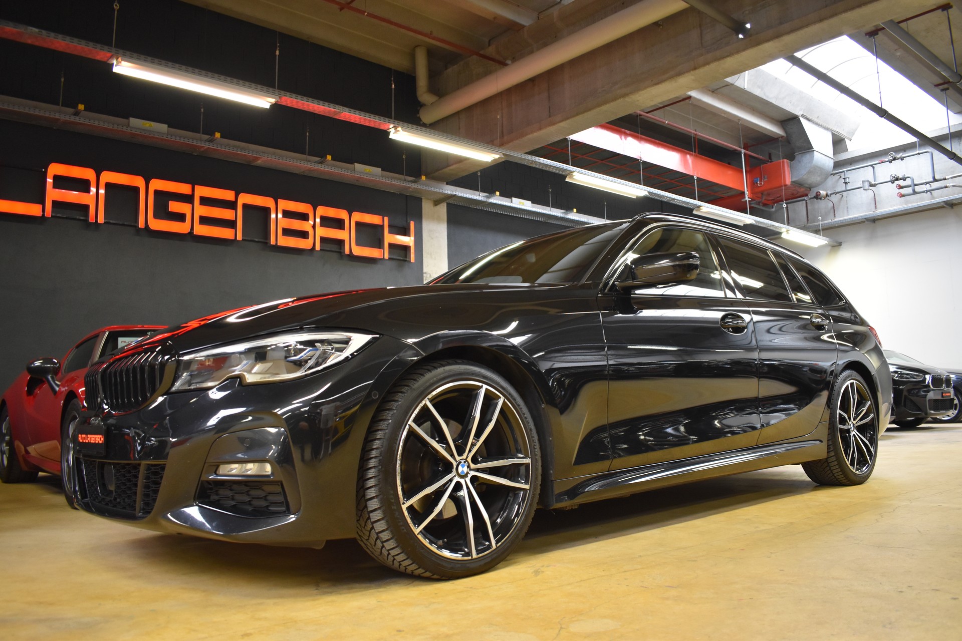 BMW 320d xDrive Touring M Sport Steptronic - FaceLift Model 2020-image-11