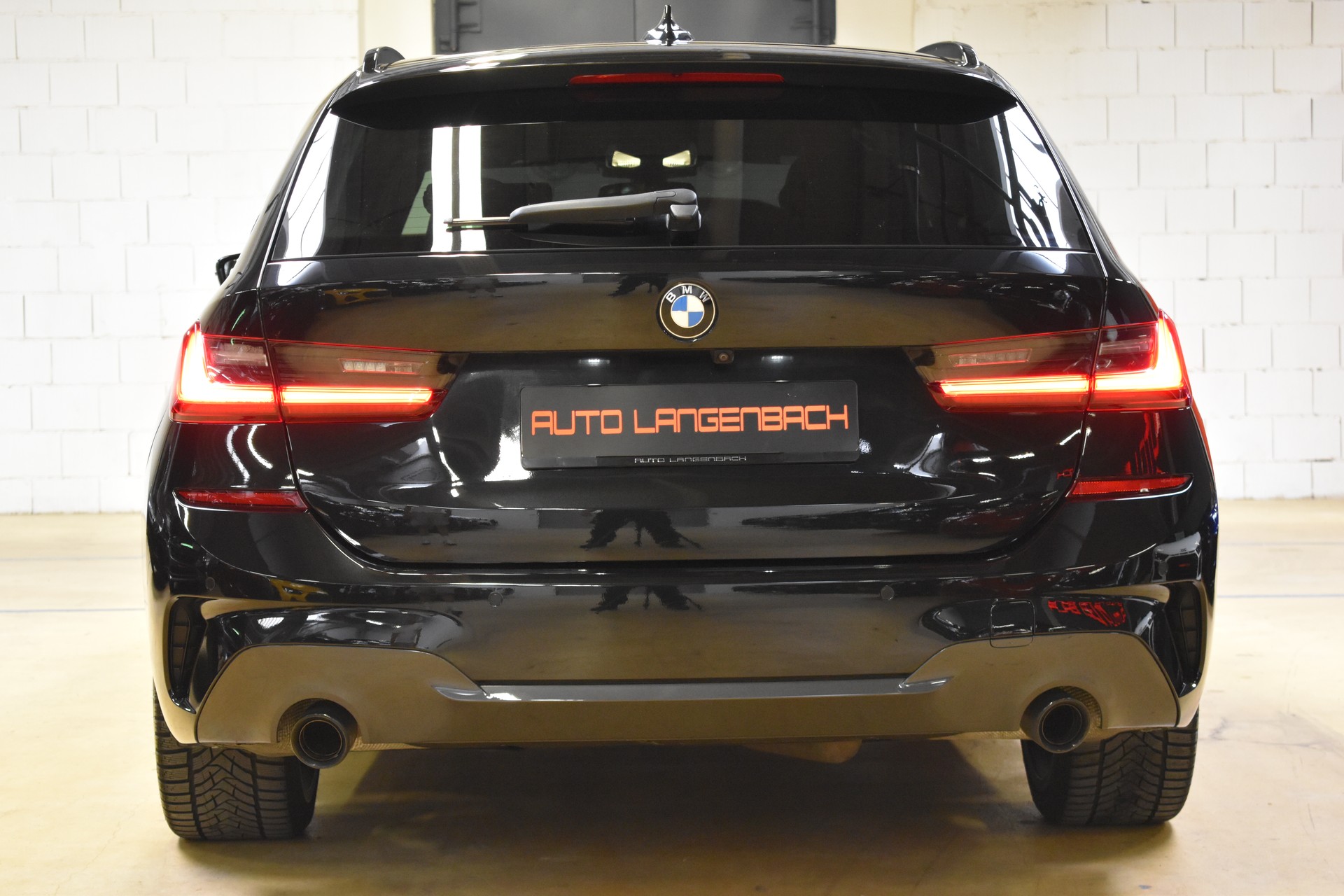 BMW 320d xDrive Touring M Sport Steptronic - FaceLift Model 2020-image-8
