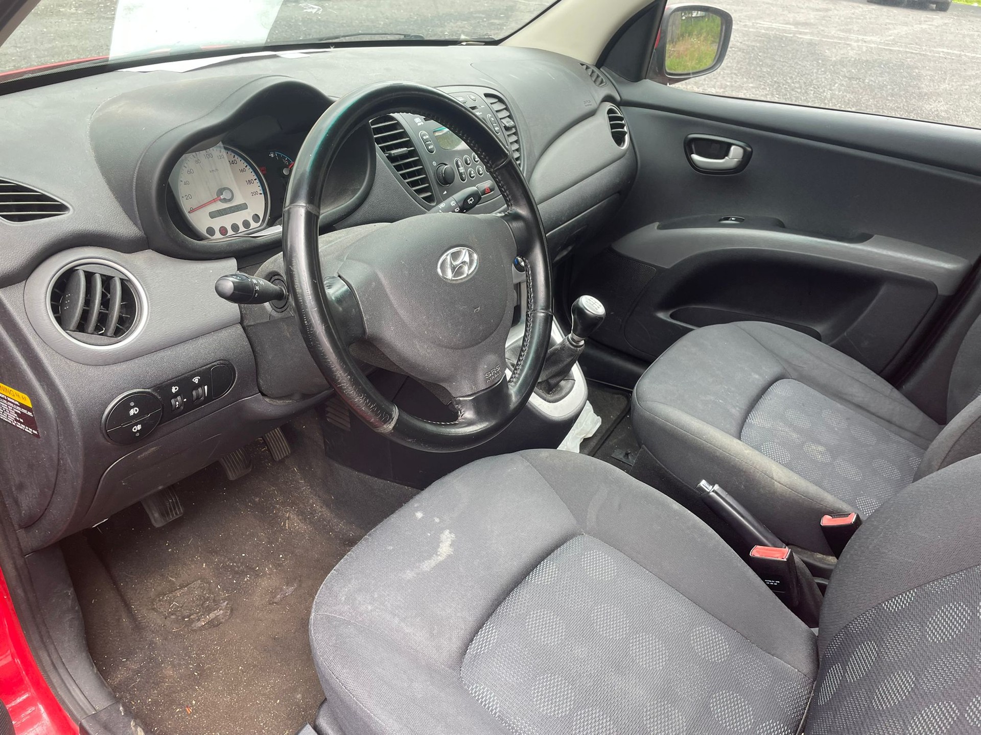 HYUNDAI i10 1.2 Style-image-6