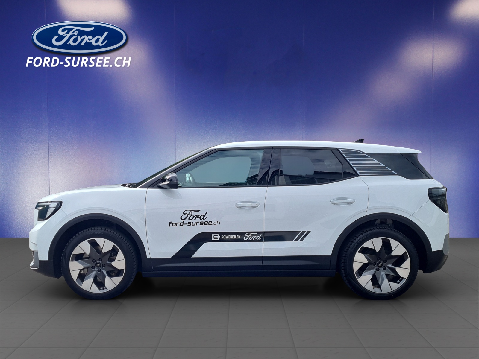 FORD Explorer Extended Range (79 kWh) Premium 4x4 AUTOMAT-showroom-element-1