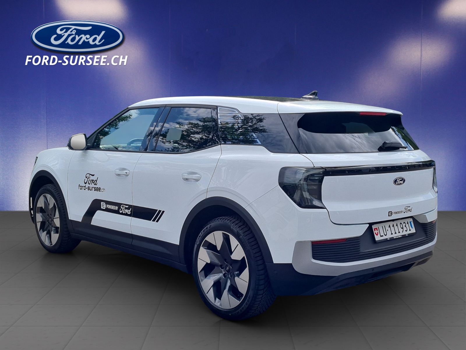 FORD Explorer Extended Range (79 kWh) Premium 4x4 AUTOMAT-showroom-element-2