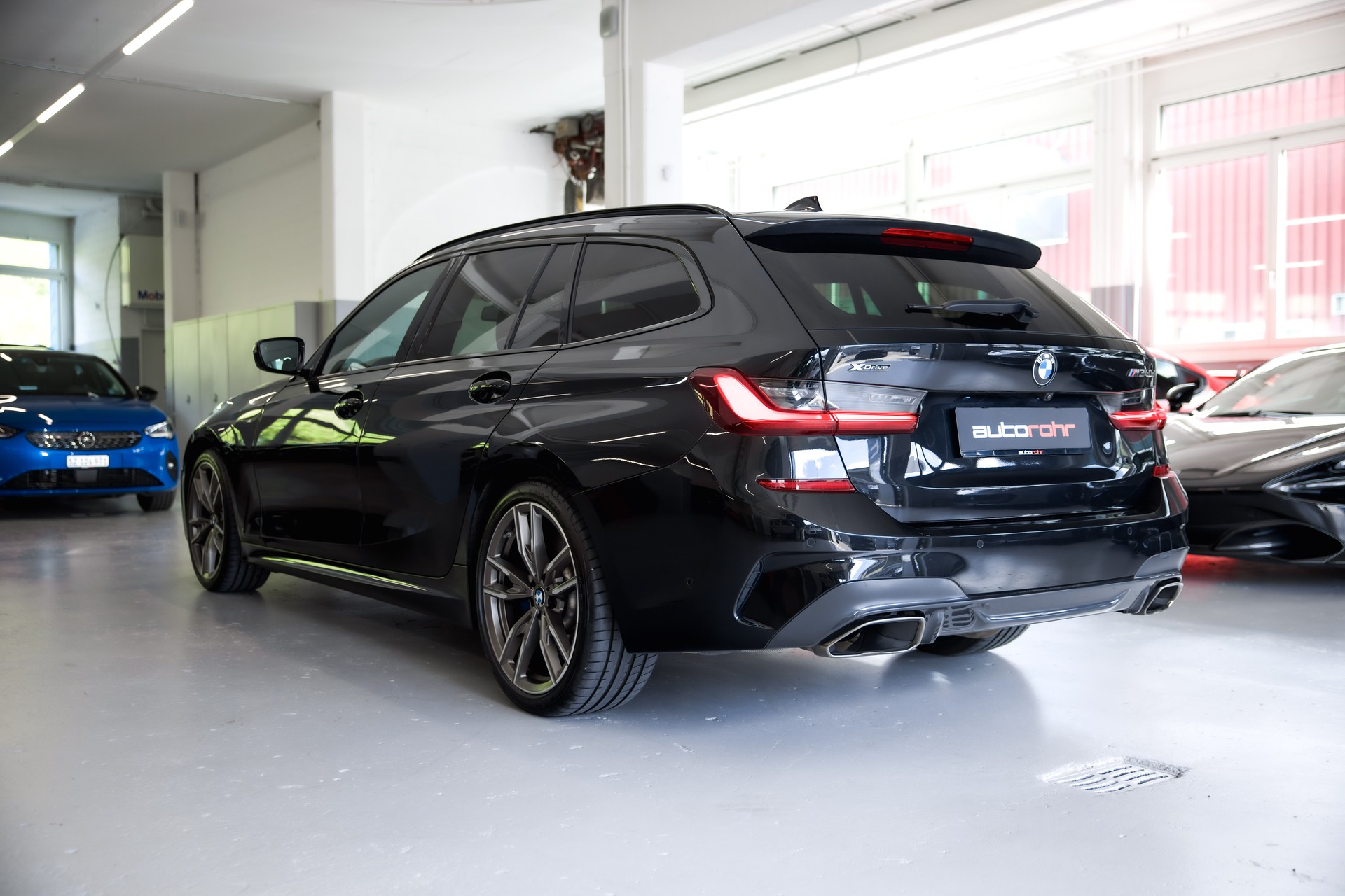 BMW M340d xDrive 48V Touring Steptronic Sport *CH-Fahrzeug*Gratisservice-image-6