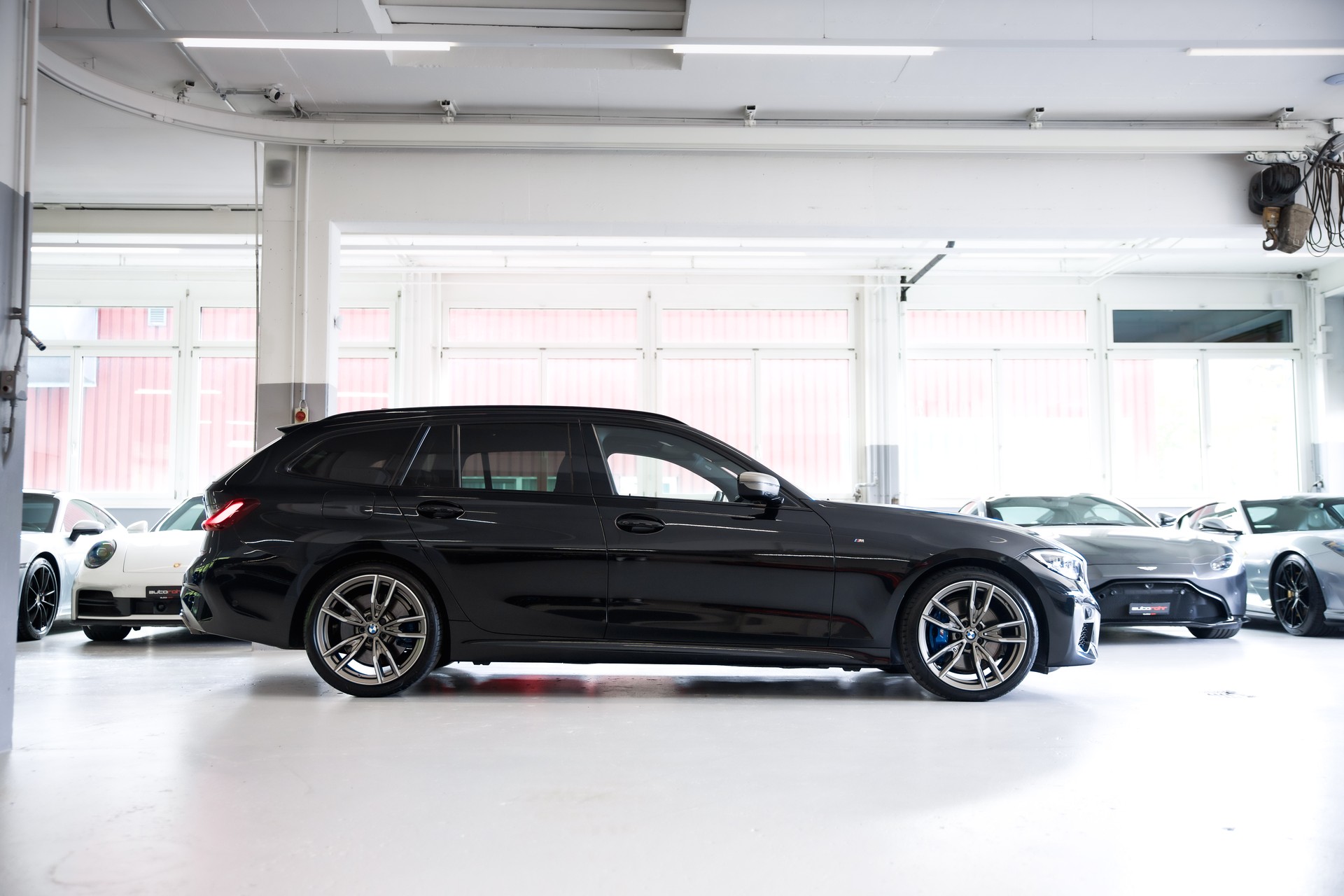 BMW M340d xDrive 48V Touring Steptronic Sport *CH-Fahrzeug*Gratisservice-showroom-element-3