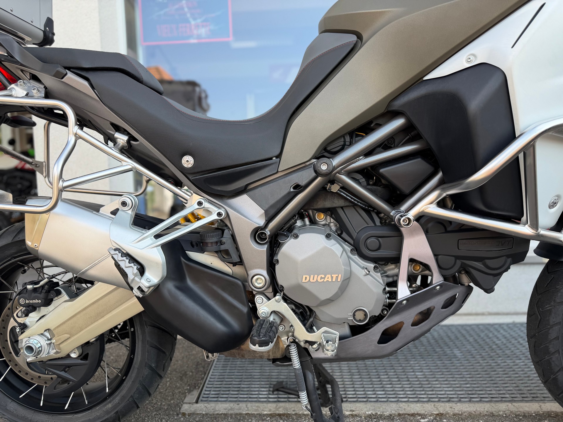 DUCATI Multistrada 1200 Enduro Touring Pack-image-6