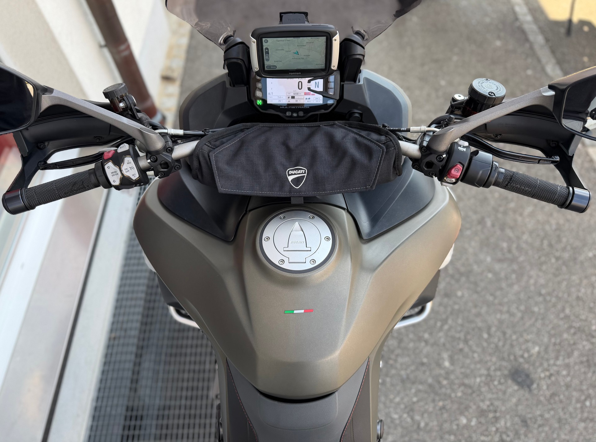 DUCATI Multistrada 1200 Enduro Touring Pack-image-8