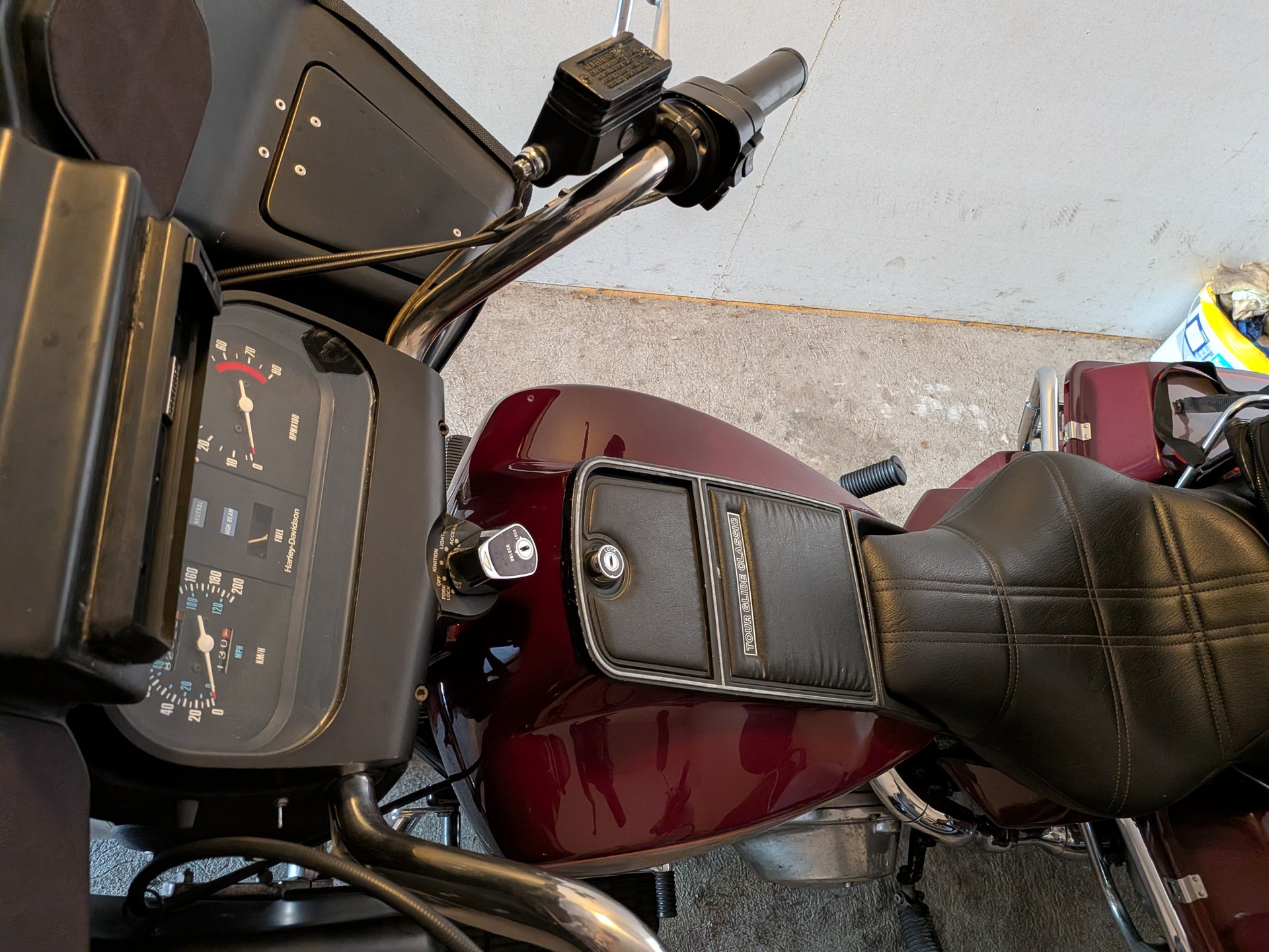 HARLEY-DAVIDSON FLTC Tour Glide Classic-image-3