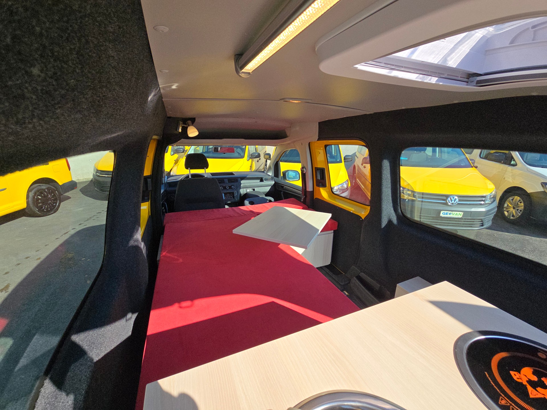 VW GEOVAN L - 102PS Bezin - Klima - PDC hinten - DAB+ - 2 x Schiebetür - grosses Fensterpaket-image-8