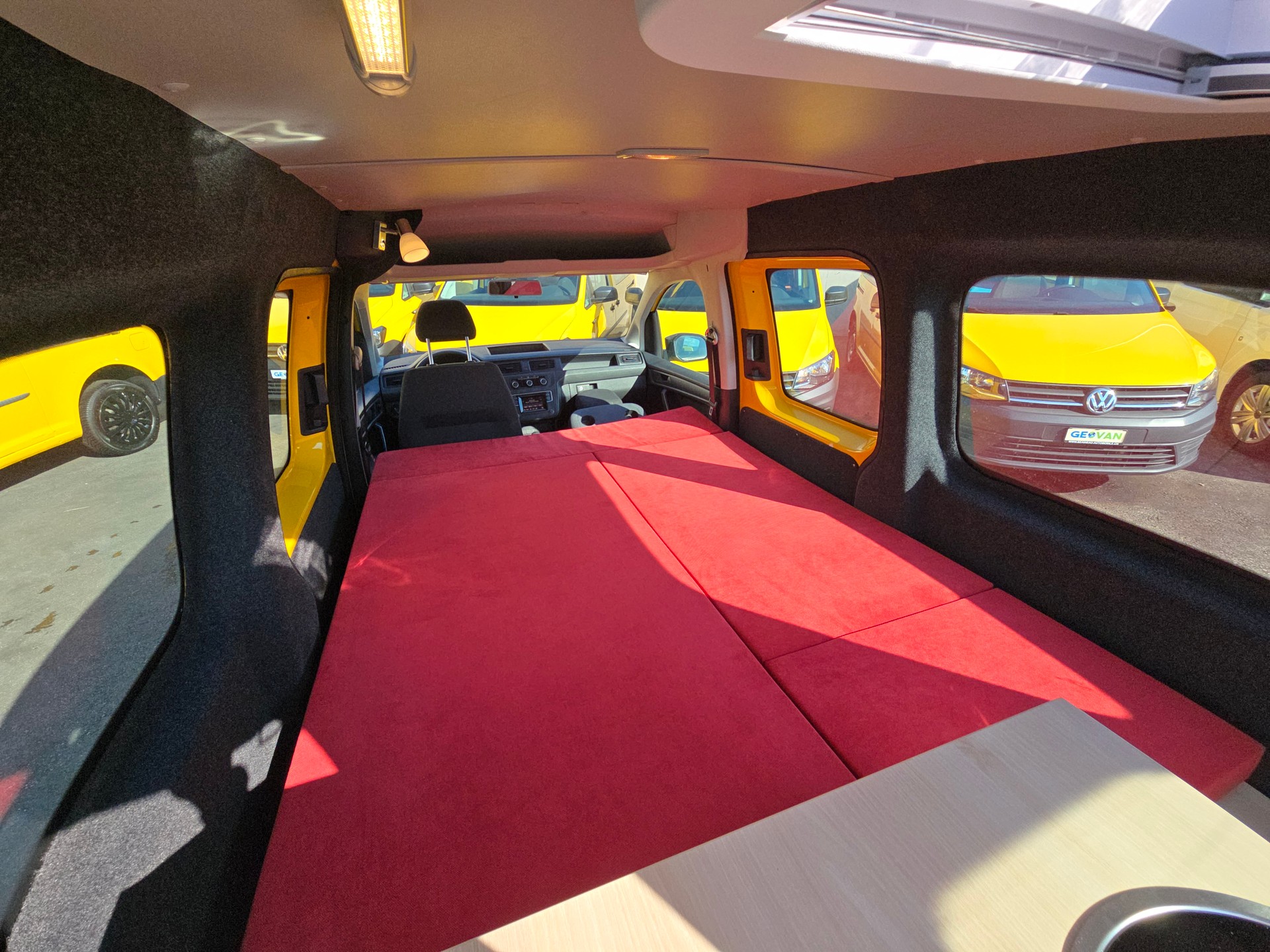 VW GEOVAN L - 102PS Bezin - Klima - PDC hinten - DAB+ - 2 x Schiebetür - grosses Fensterpaket-image-11