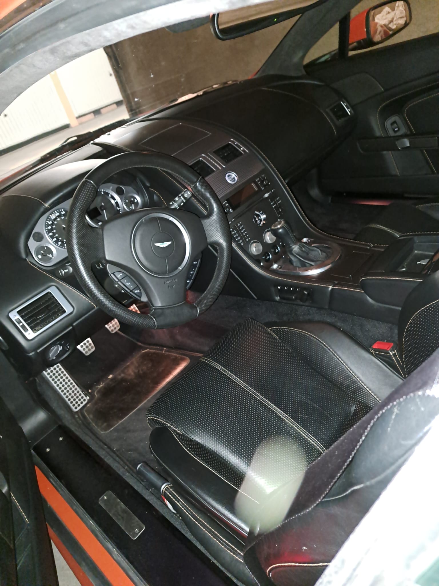 ASTON MARTIN N400-image-4