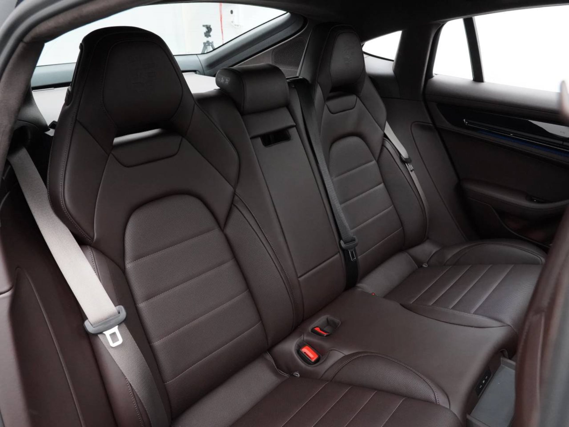 PORSCHE Panamera Turbo E-Hybrid-image-30
