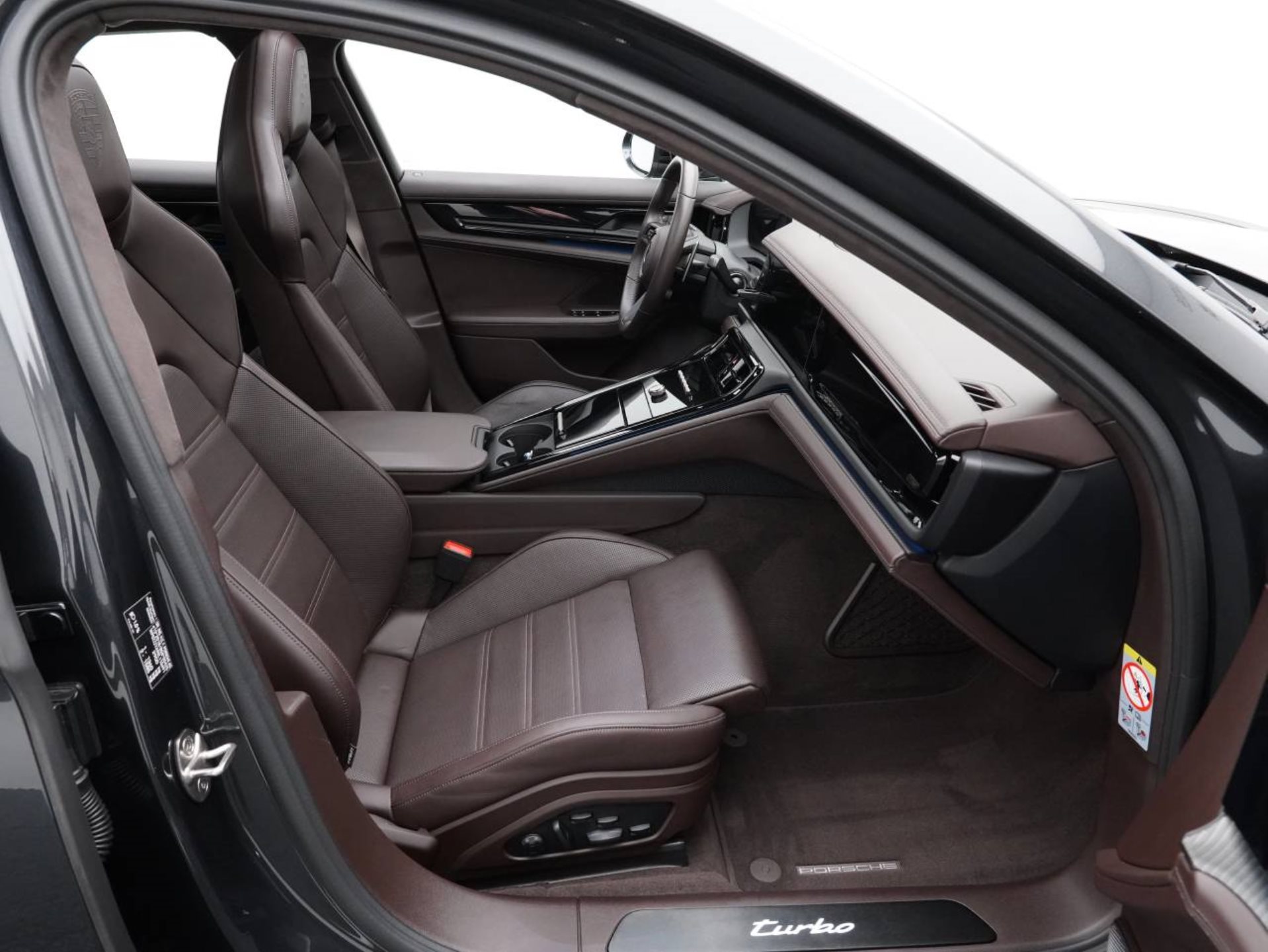 PORSCHE Panamera Turbo E-Hybrid-image-25