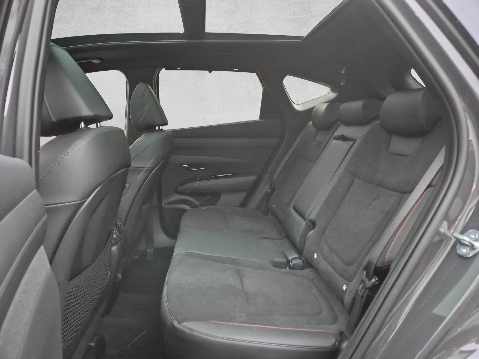 HYUNDAI Tucson 1.6 TGDI HEV N-Line 4WD-image-11