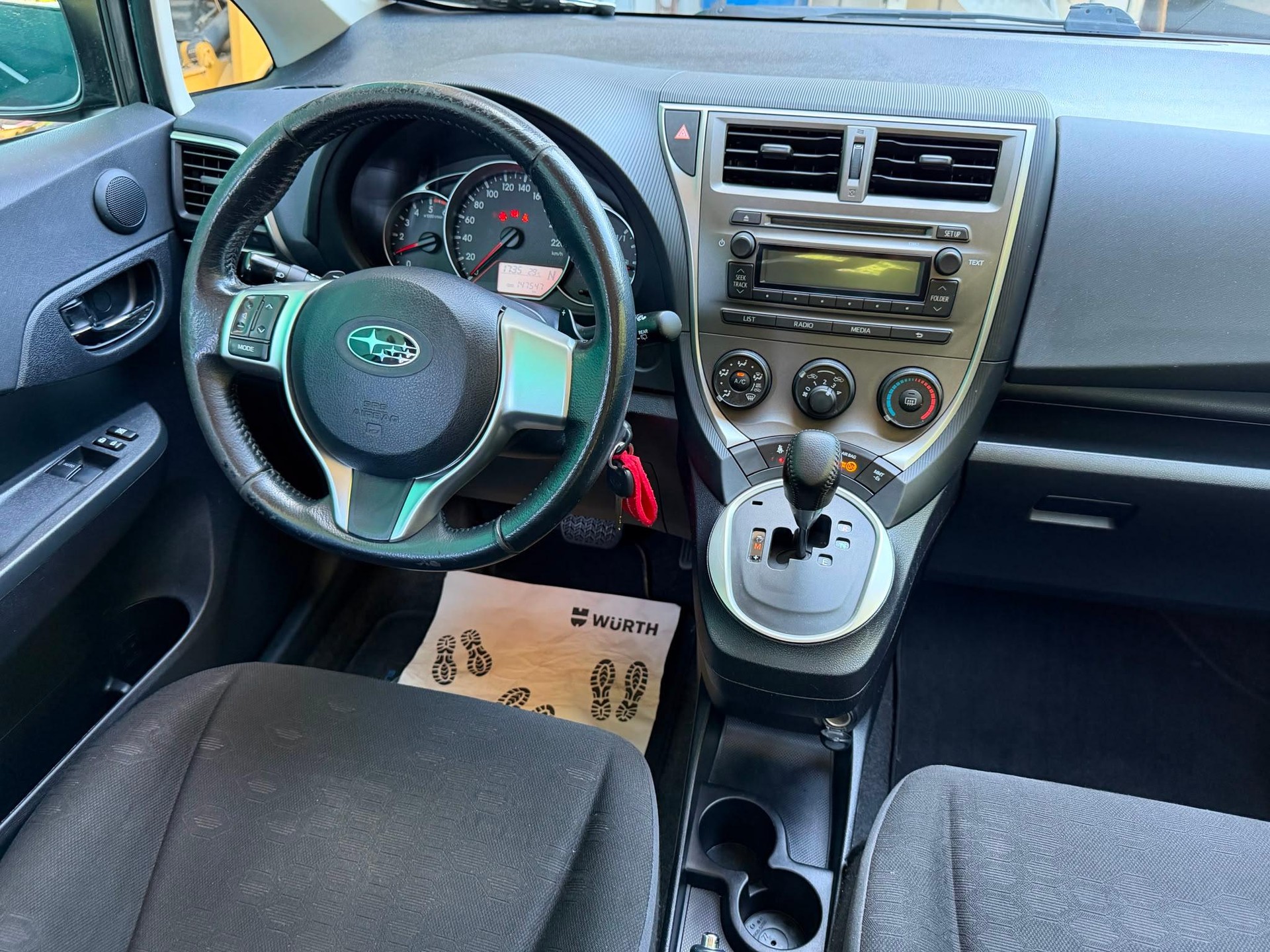 SUBARU Trezia 1.4 D Swiss-image-11