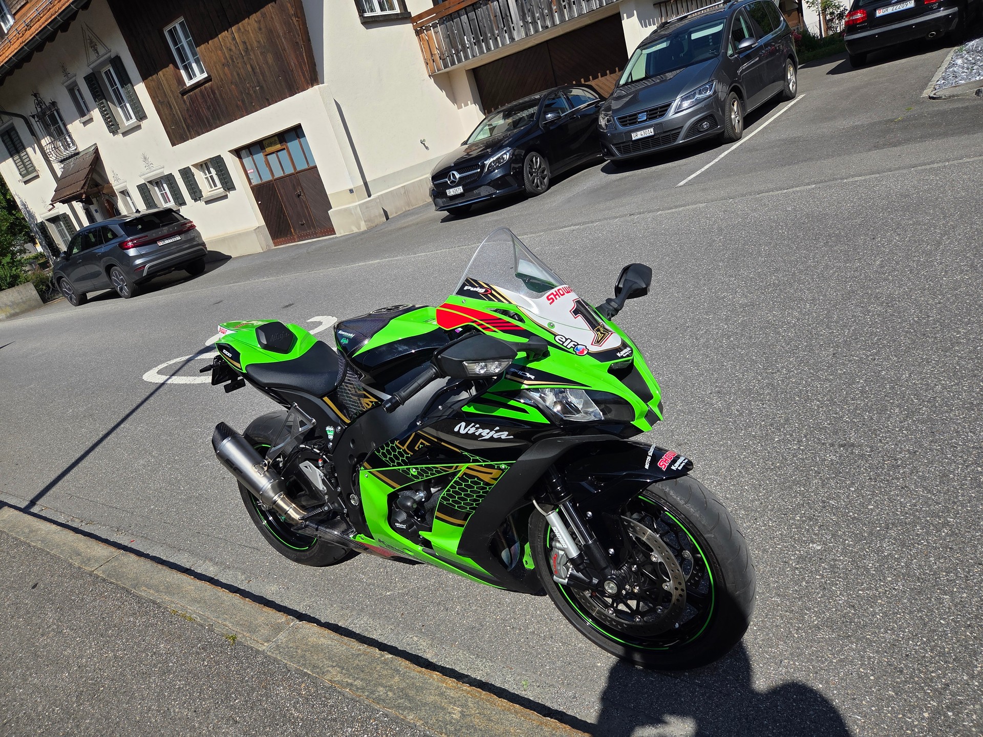 KAWASAKI Ninja ZX-10R KRT Replica ABS-image-3