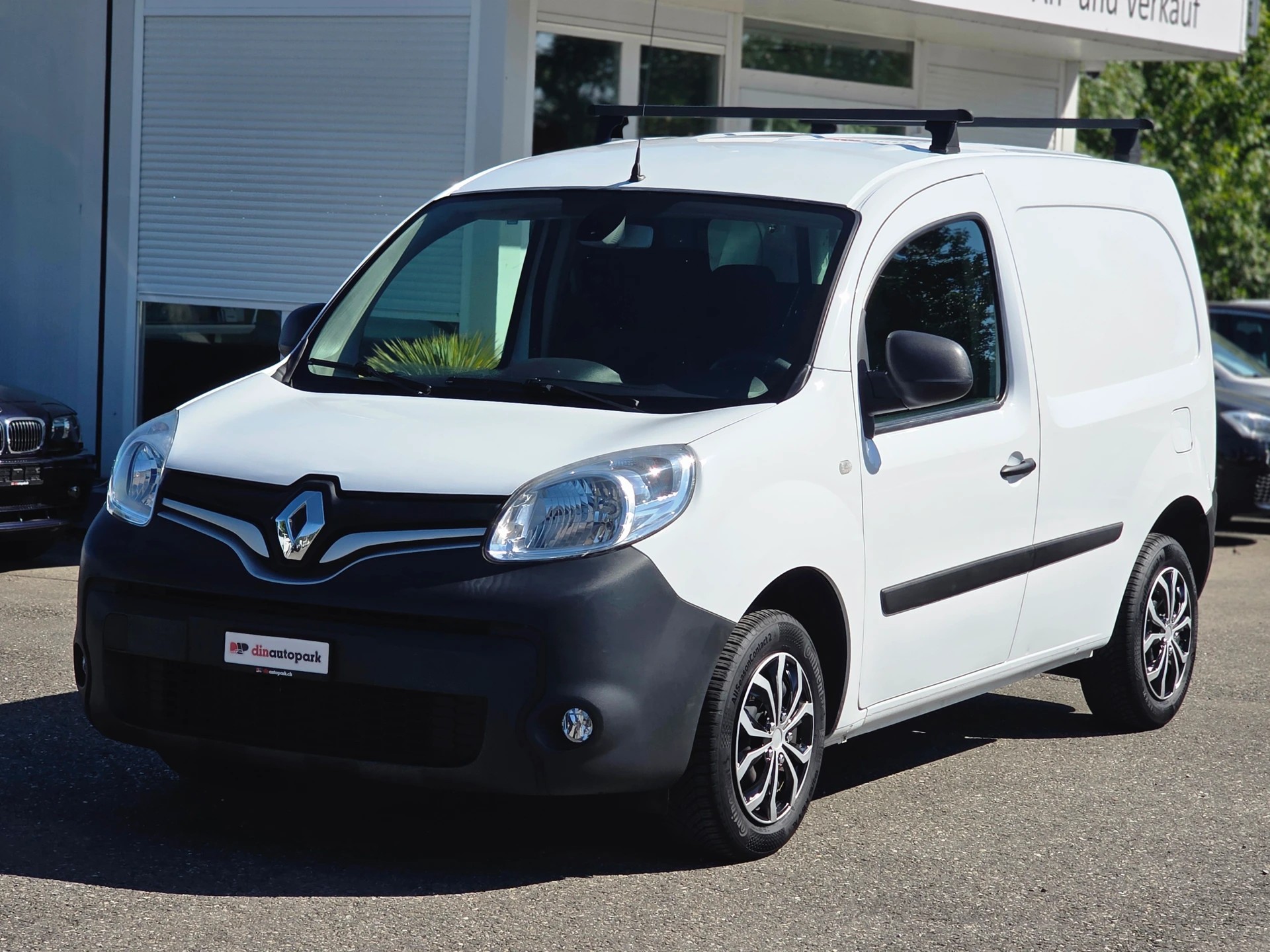 RENAULT Kangoo Medium TCe 115 ENERGY Business * Frisch ab MFK * inkl. Garantie *-showroom-element-1