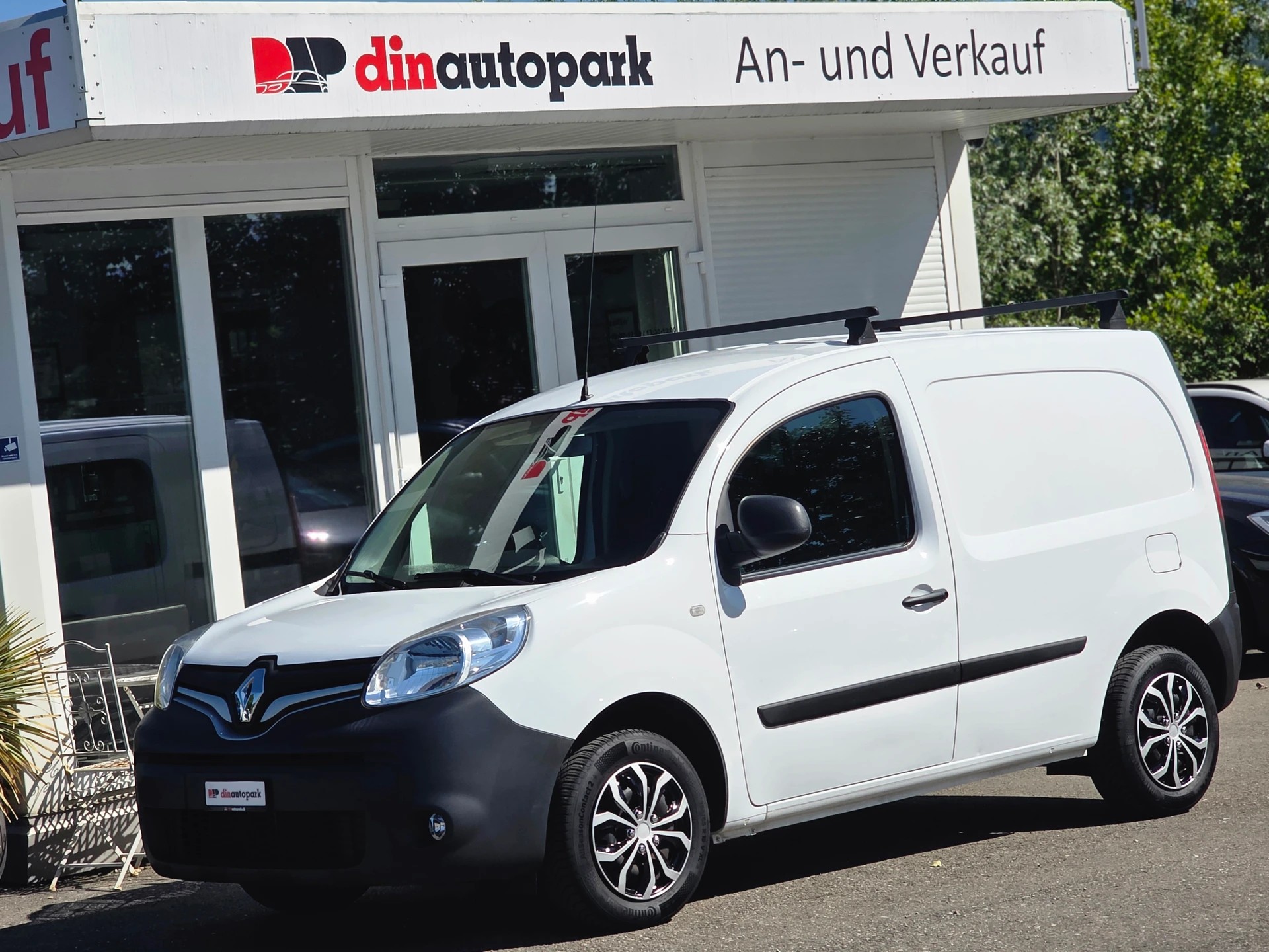 RENAULT Kangoo Medium TCe 115 ENERGY Business * Frisch ab MFK * inkl. Garantie *
