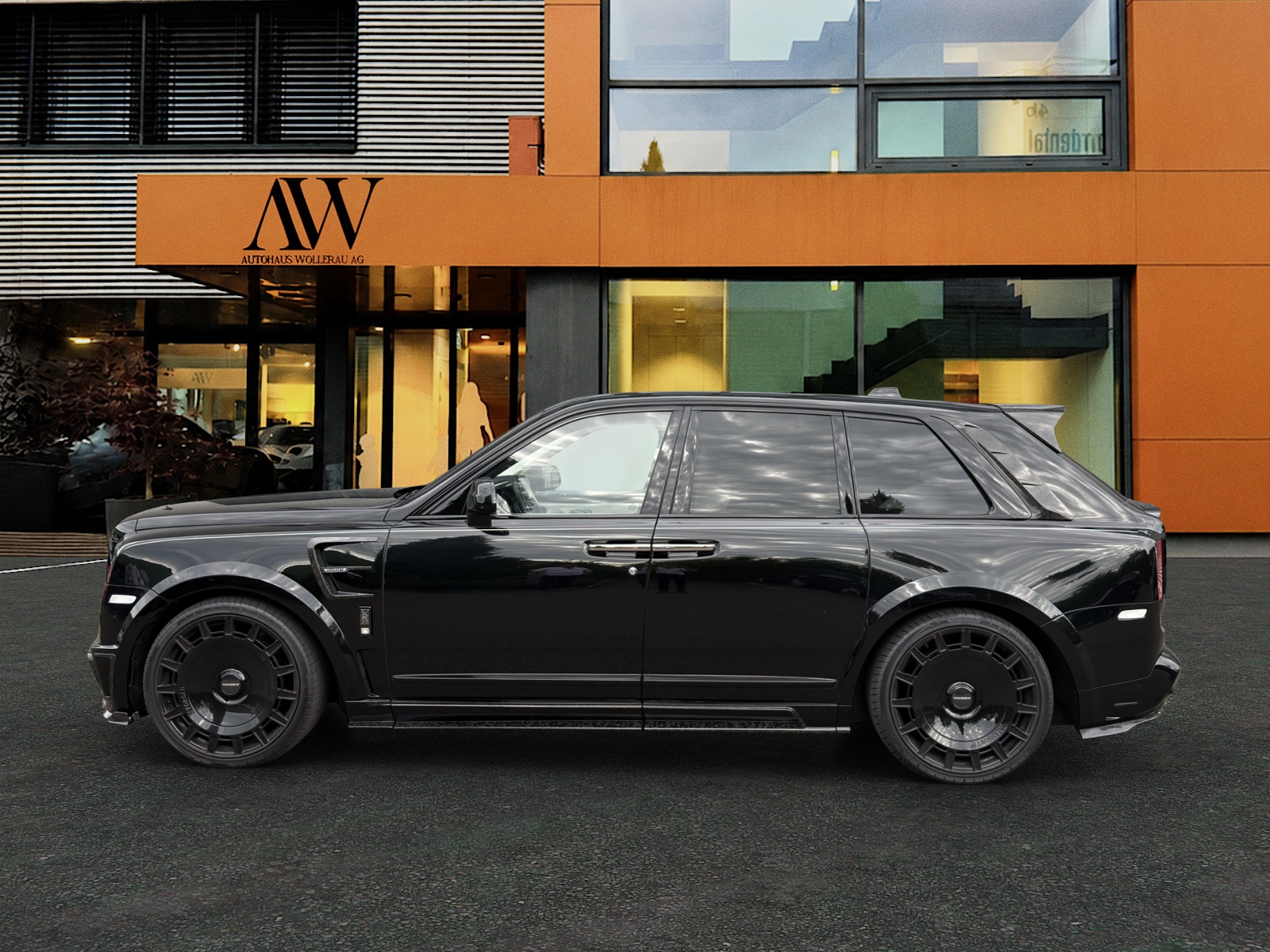 ROLLS-ROYCE Cullinan MANSORY EDITION-showroom-element-3