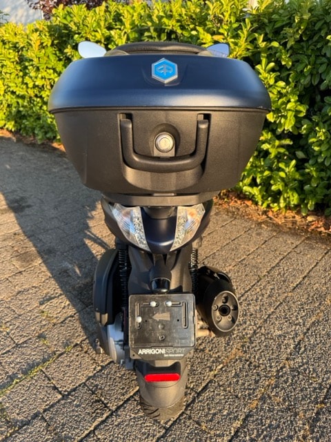 PIAGGIO PIAGGIO Beverly 350 Touring ABS/ASR – Topcase – nur 7'300 km-image-8