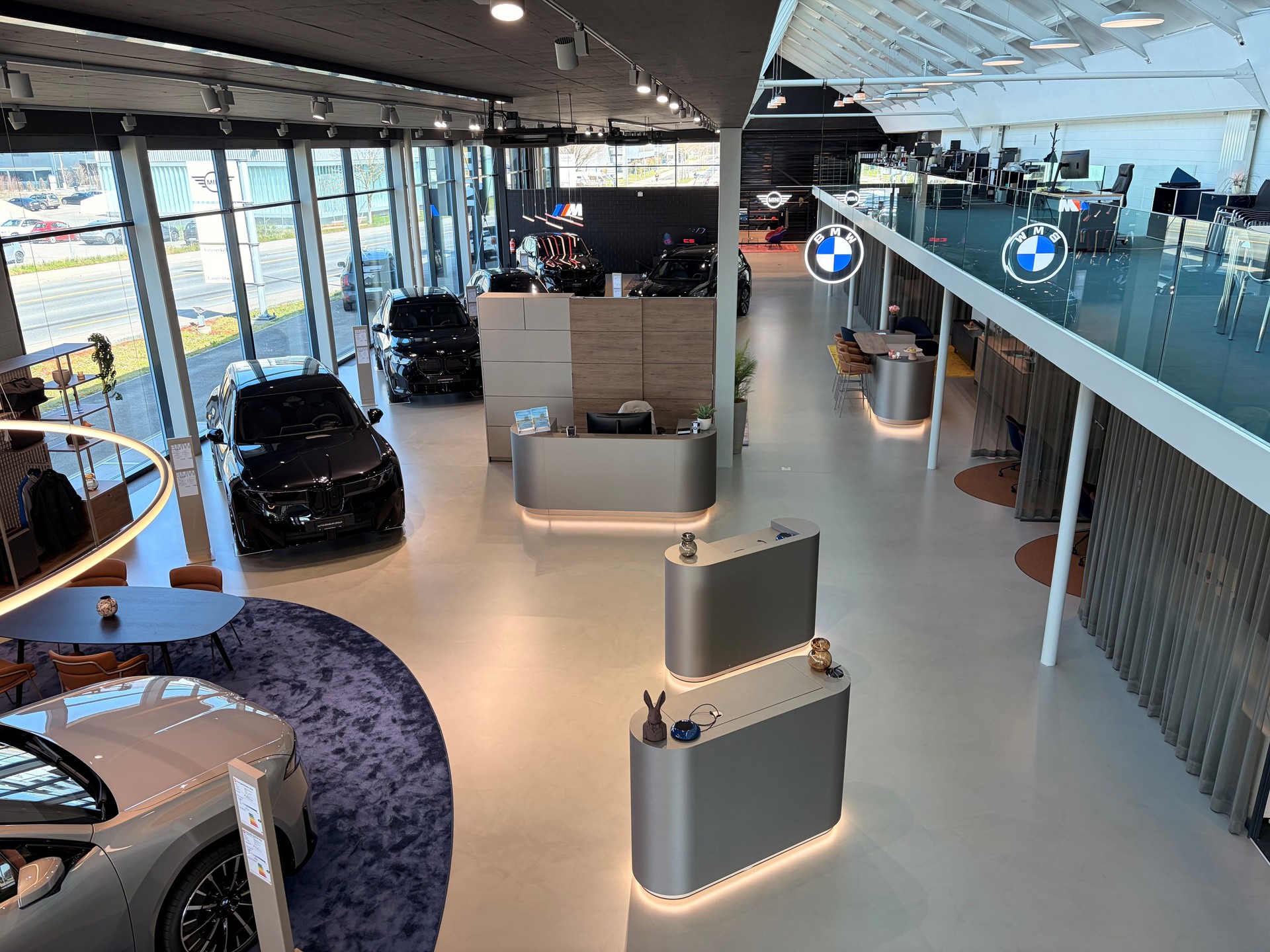 BMW M4 Competition xDrive Cabriolet-image-19